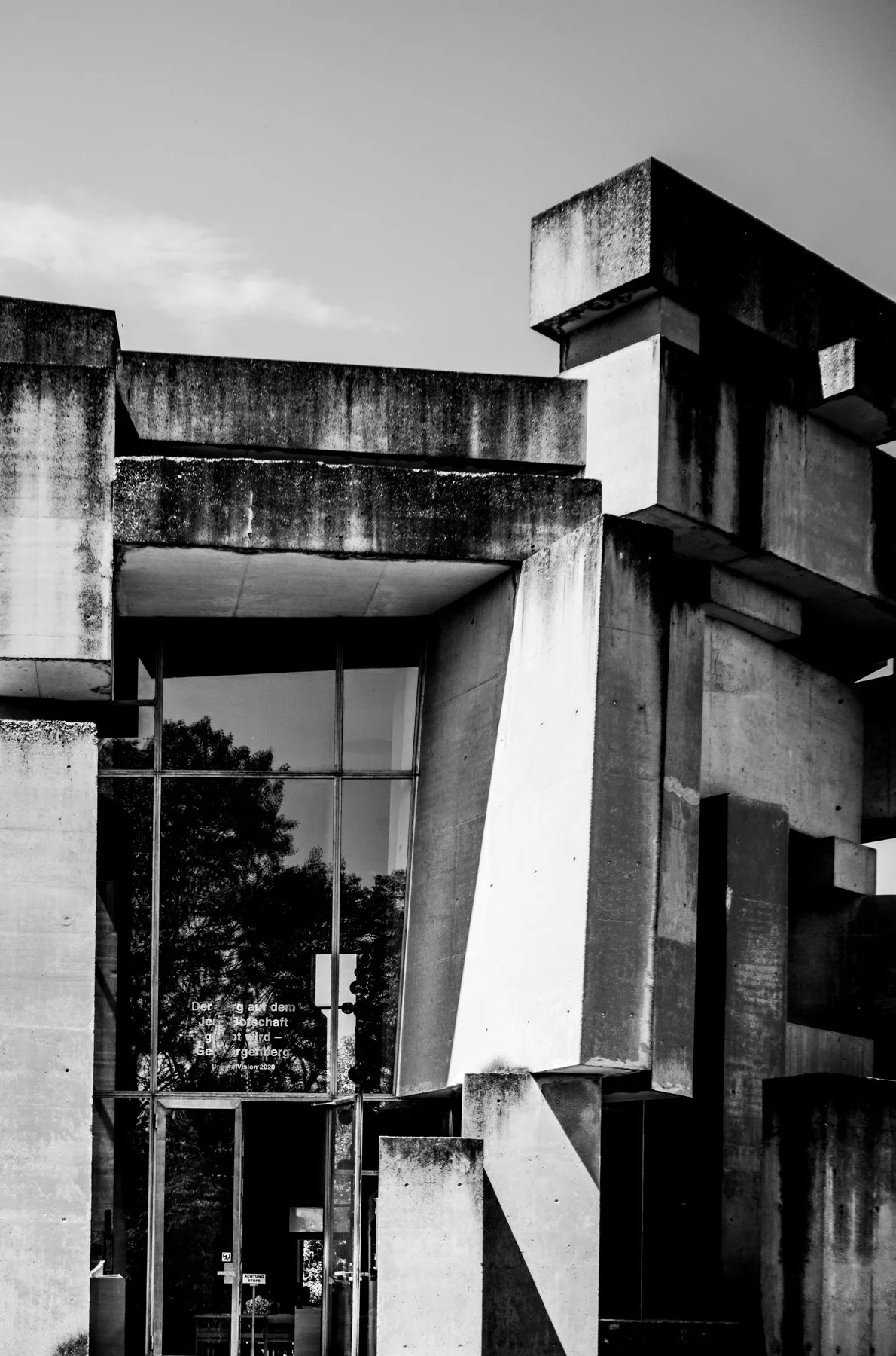 250601-L1002036-STONE METAPHOR TWO.jpg