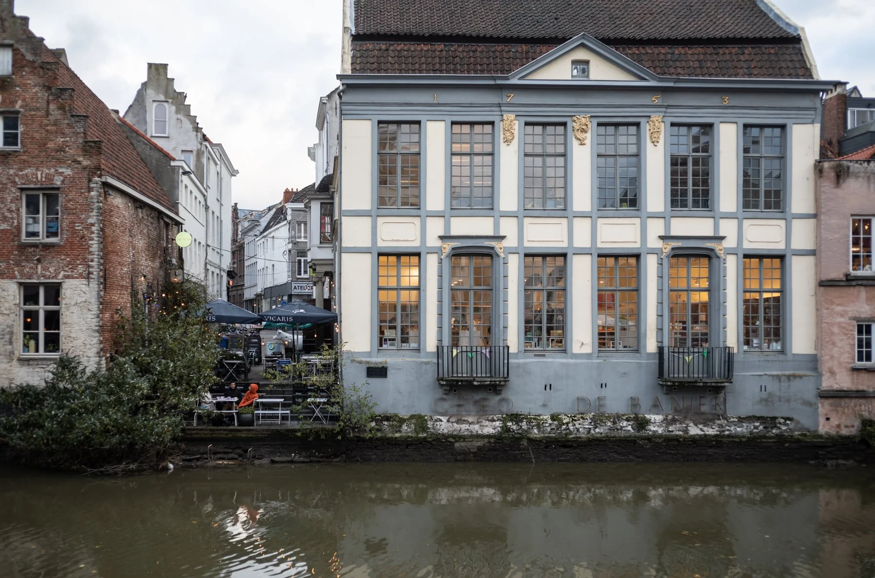 231121-L1006369-DREAMING GHENT SIX.jpg