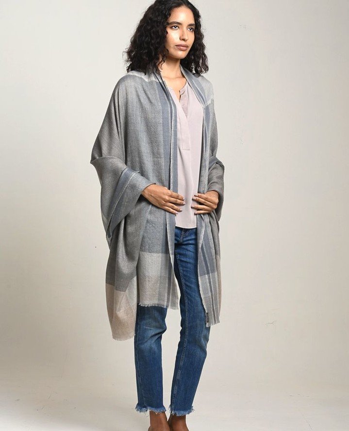 @sadhuhandmadenaturals Booth no E4-J008 @interiorlifestyletokyo @tokyobigsight from 18th-20th June.⁠
#pashmina #handmade #sustainablefashion #sadhuhandmadenaturals #scar #shawl #cashmere #kashmirpashmina #tokyo #tokyobigsight⁠
⁠
This elegant grey cas