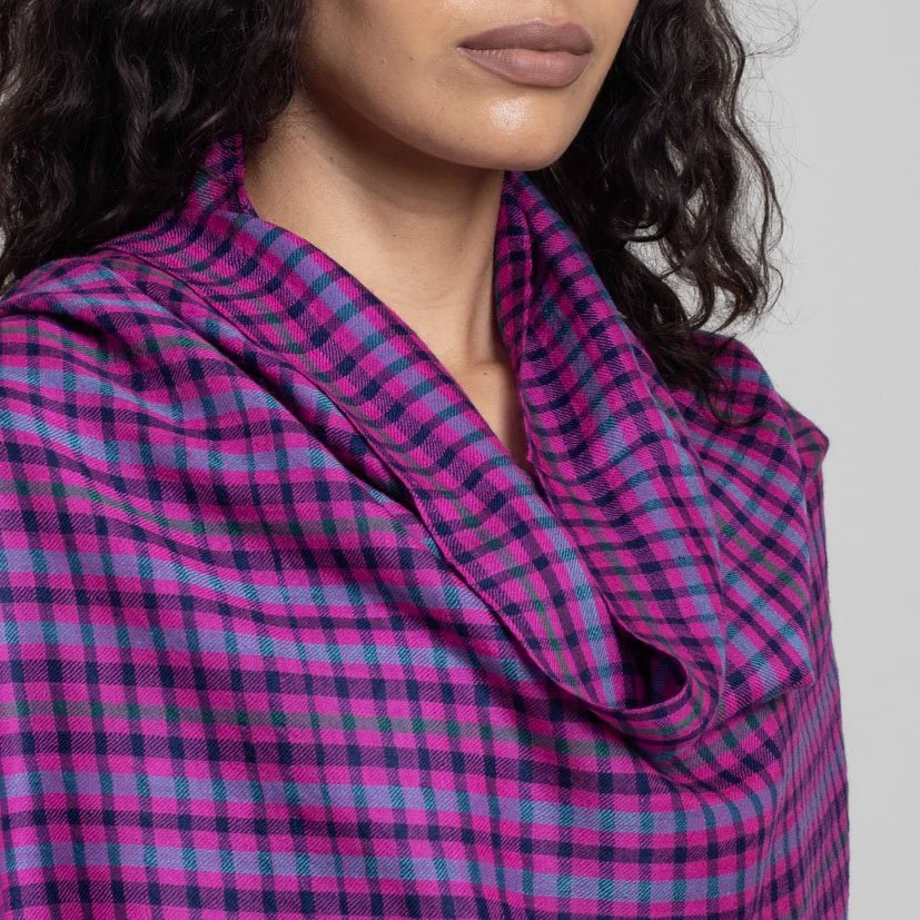 Magenta Mirage Handwoven Cashmere Scarf