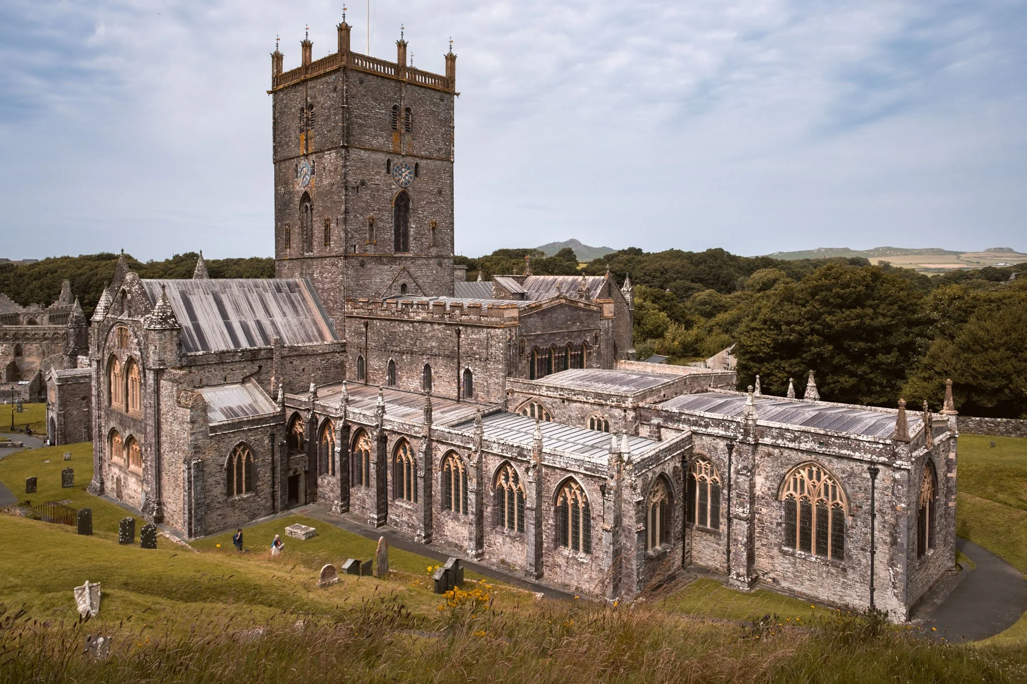 	
Wales: St Davids Cathedral. Outdoor reportage, regional promotion, and sustainable tourism by Guillaume Donsimoni.