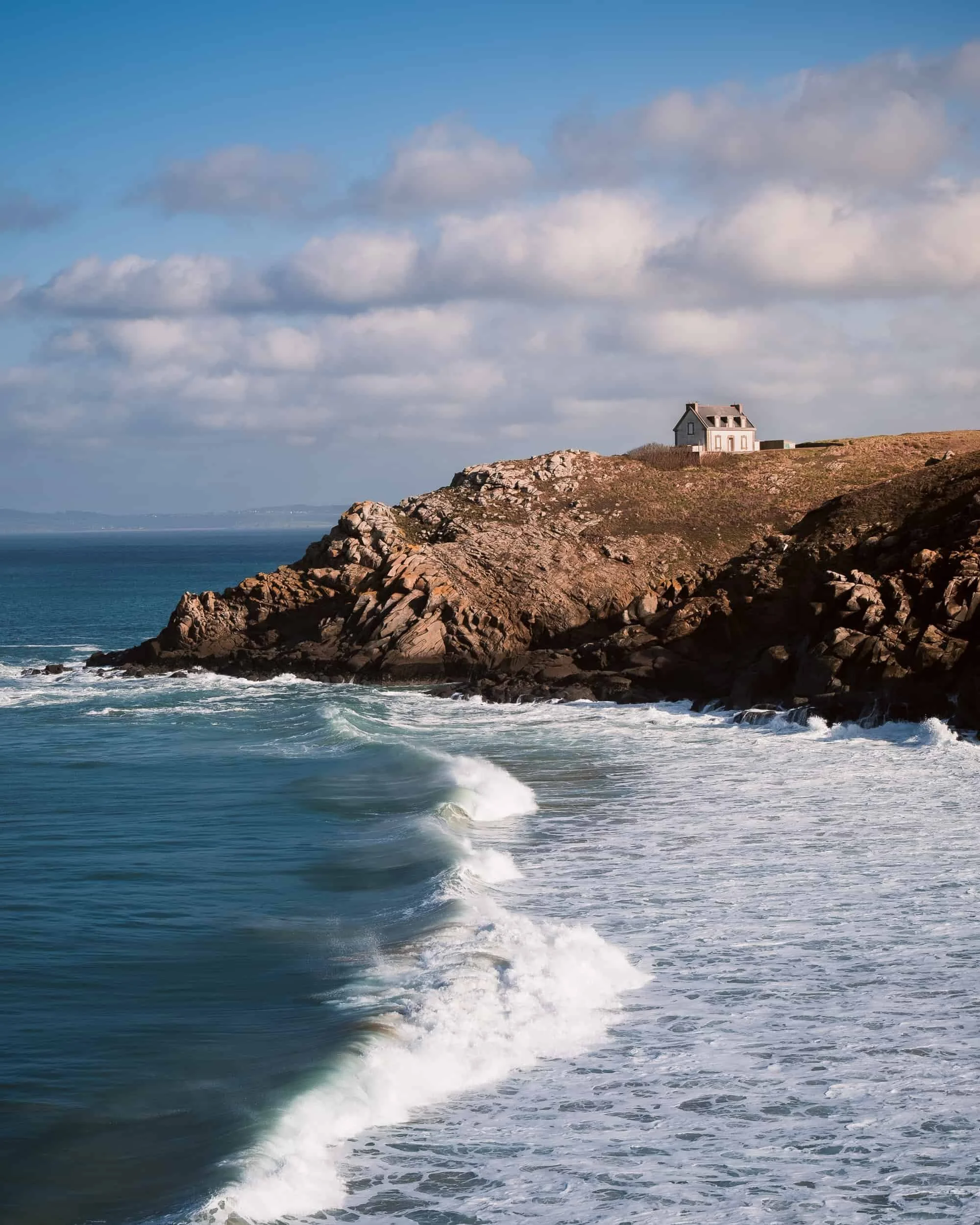 maison-phare-cote-falaise.jpg