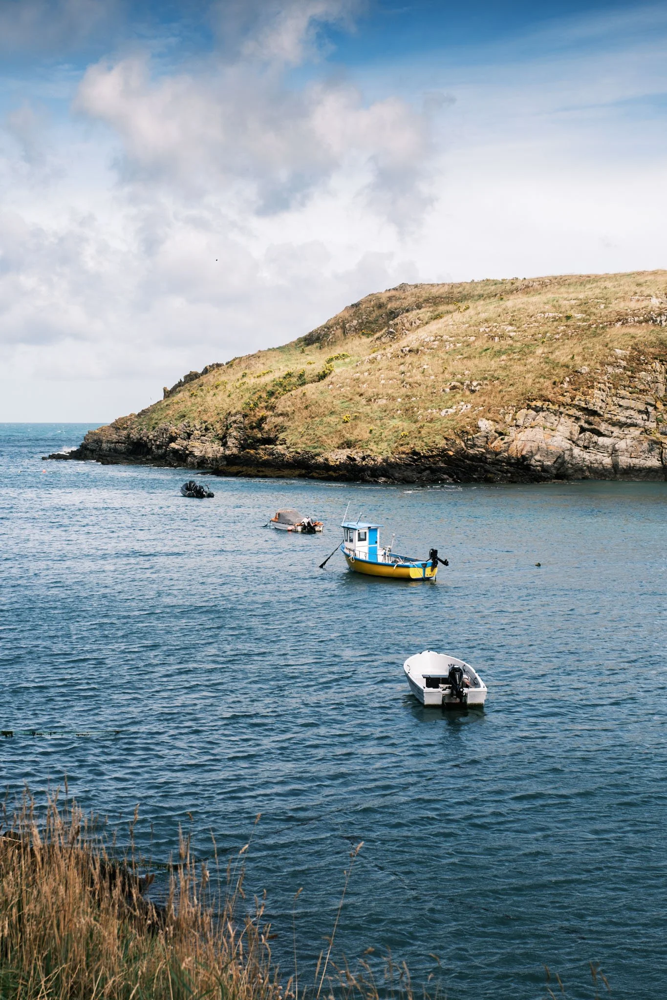 	
Wales: Pembrokeshire coast landscape. Outdoor reportage, regional promotion, and sustainable tourism by Guillaume Donsimoni.