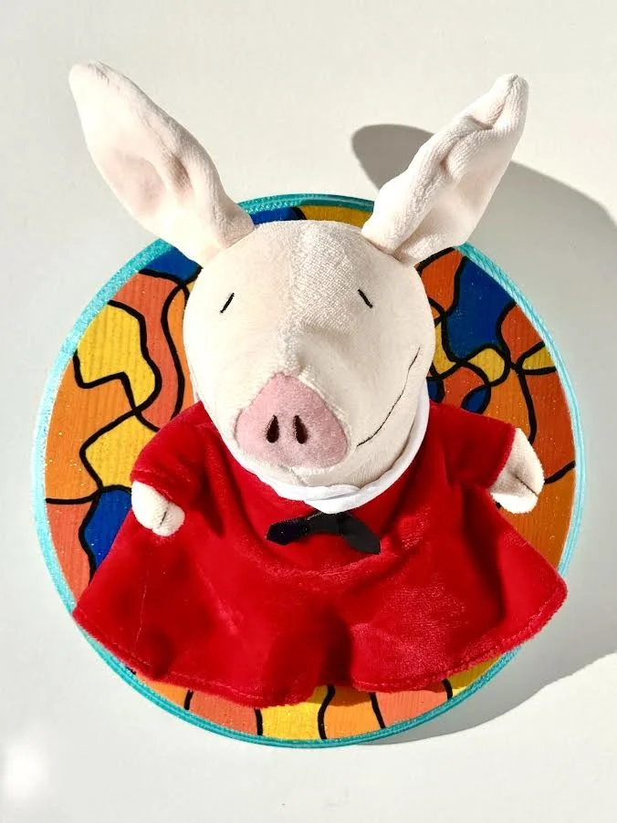 Olivia the Pig Plaque