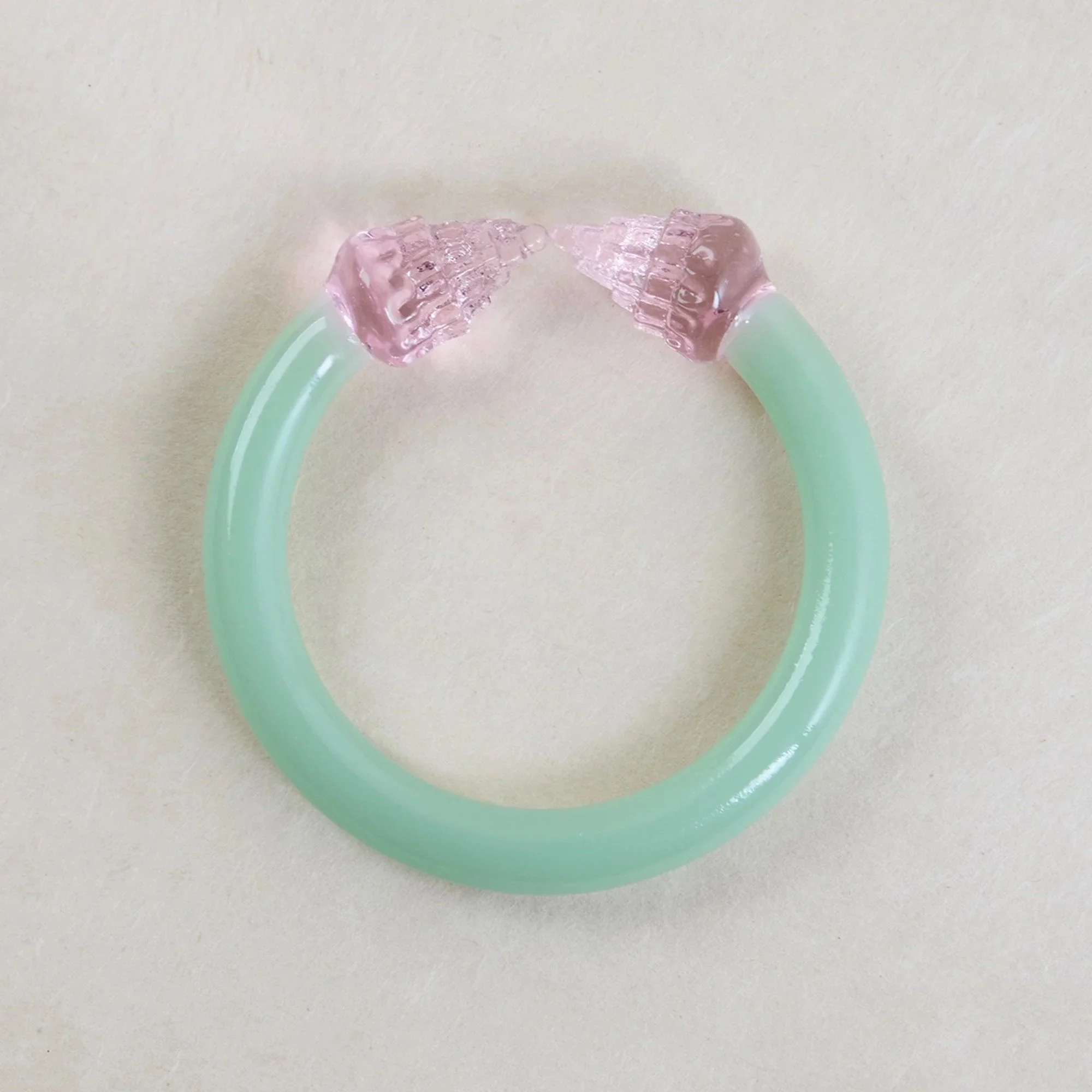 DIATOMAE_shell+pink+celadon_01z.jpg
