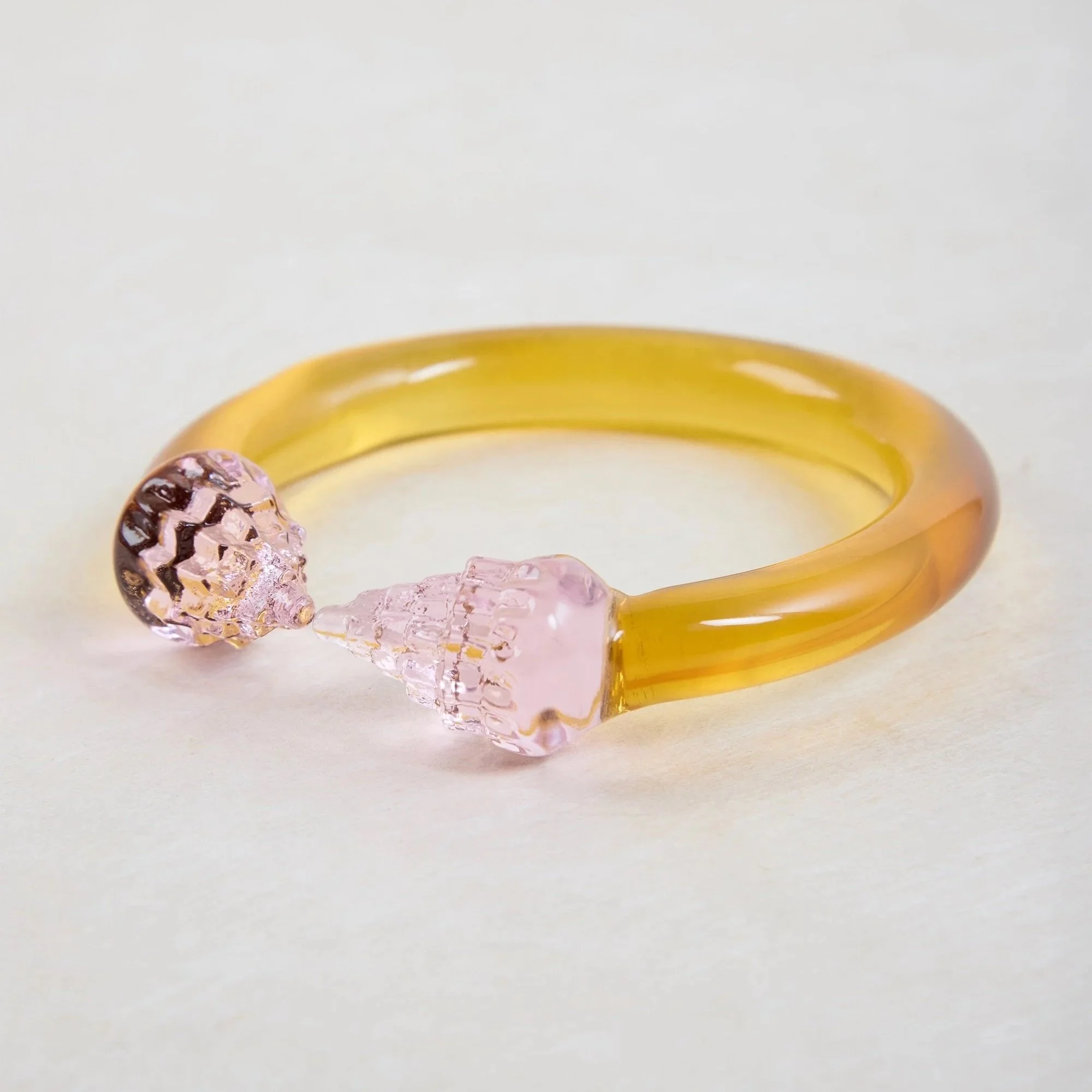 DIATOMAE_shell+pink+straw+yellow_03.jpg