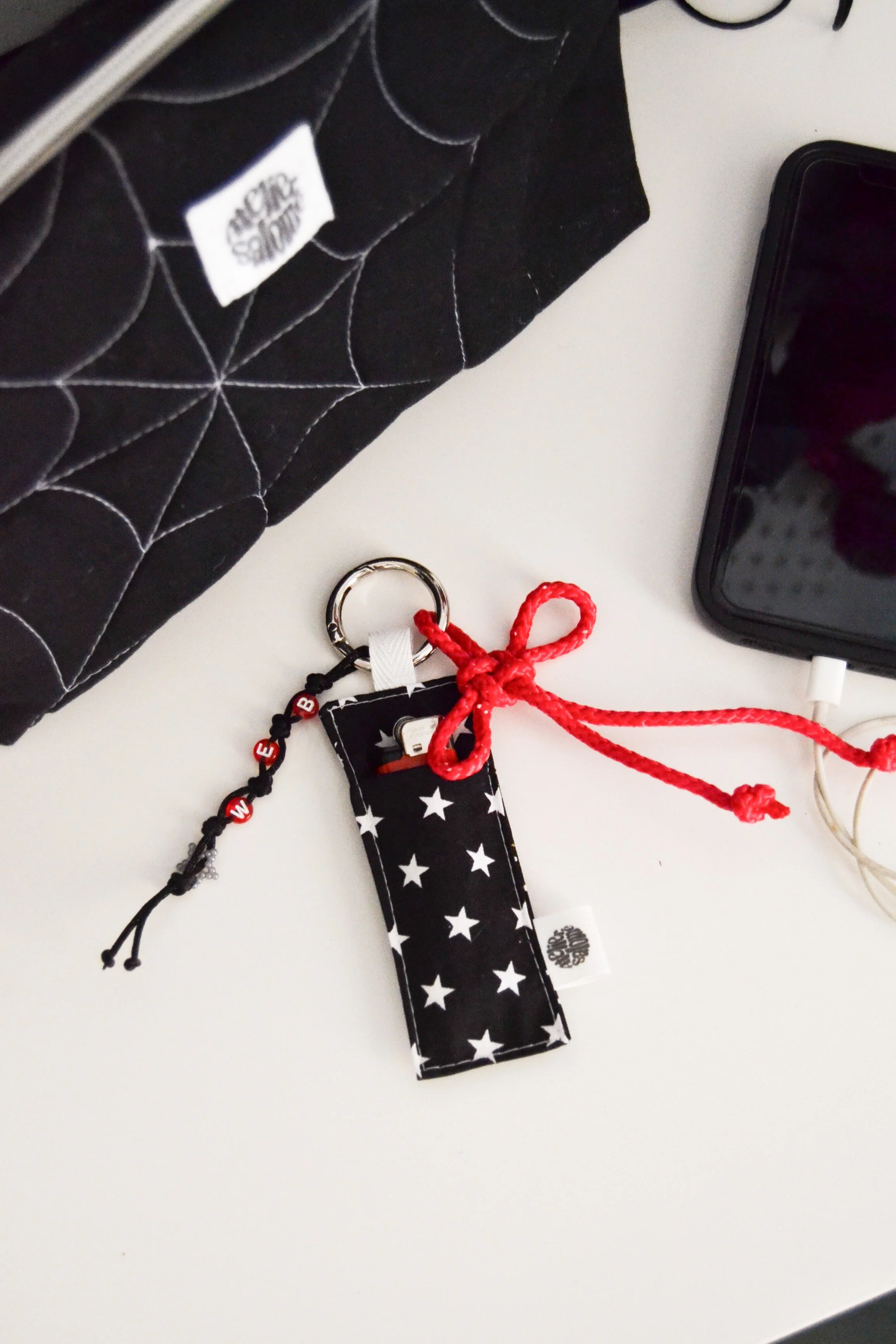WEB POCKET