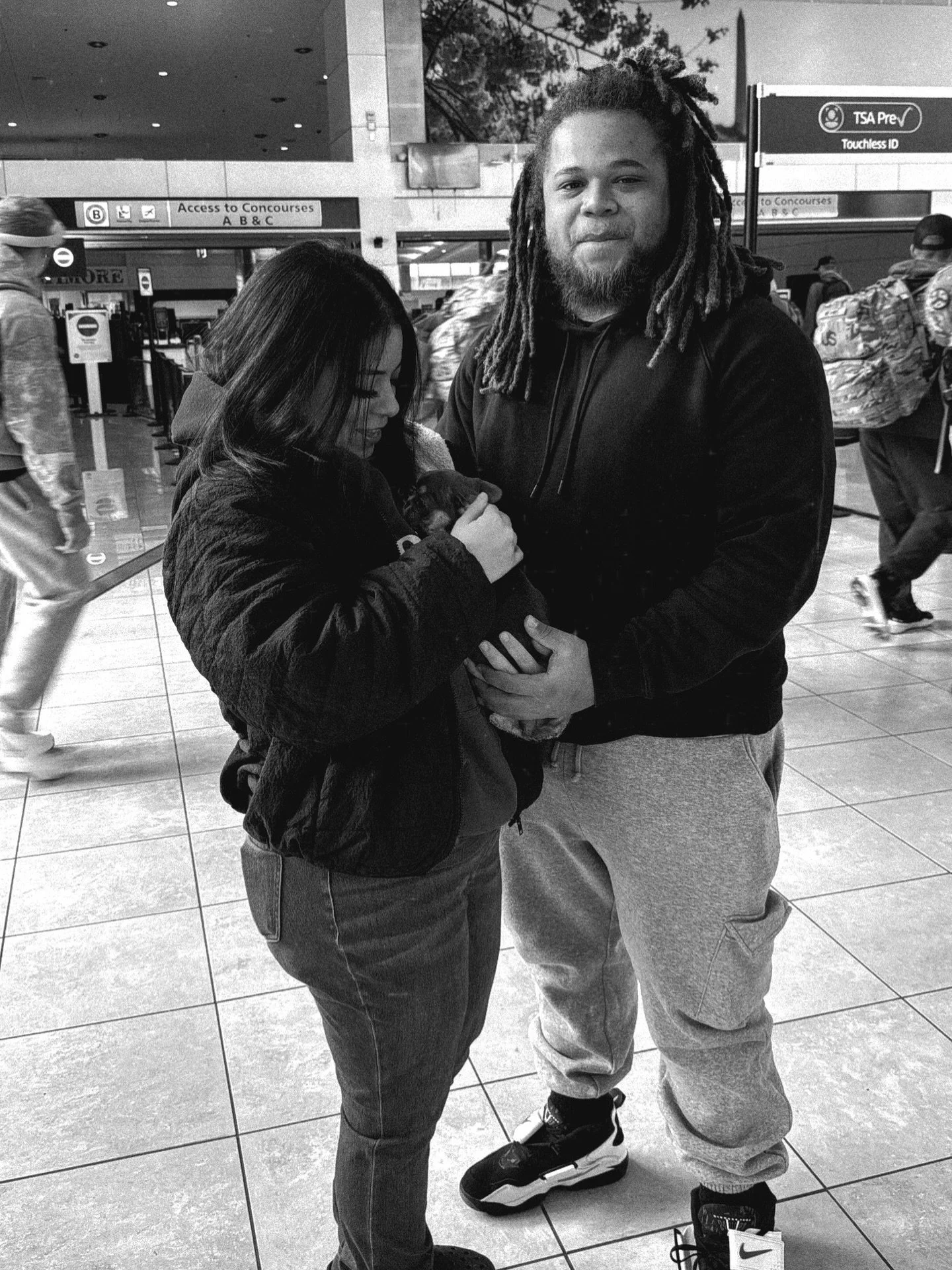 Congratulations @richjdcda1 &amp;&amp; @iammommaee 🥂🐾 
Thank You For Trusting Us &amp;&amp; Happy Anniversary 🔥