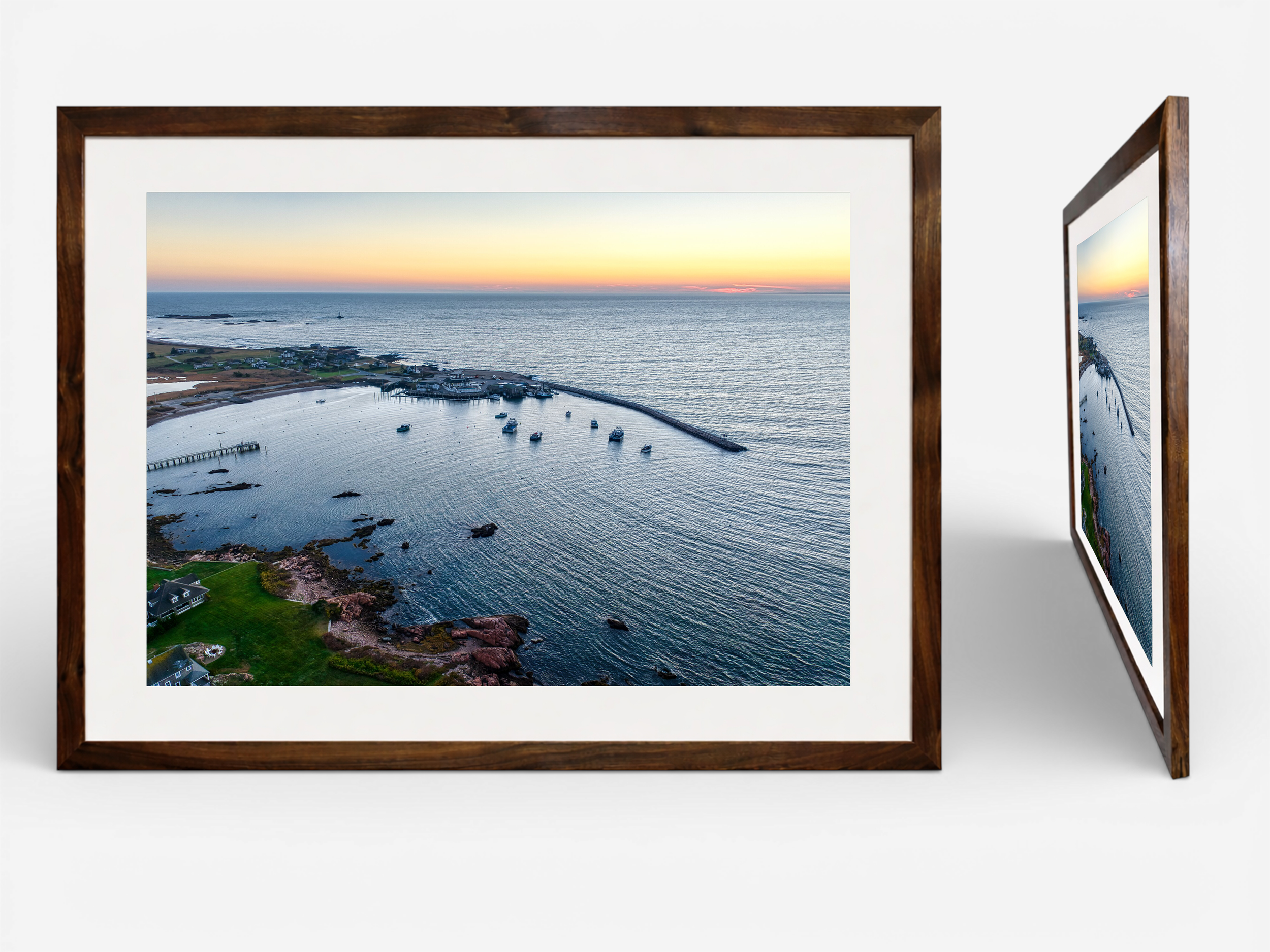 Sakonnet Harbor Print Frame.png