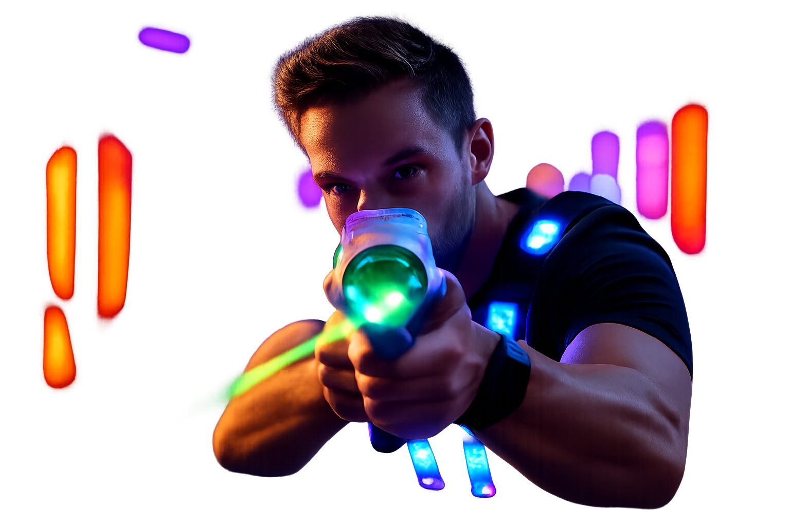 Junge Mann mit futuristischer Neon-Leuchtwaffe in dunkler Umgebung mit bunten Neonlichtern.