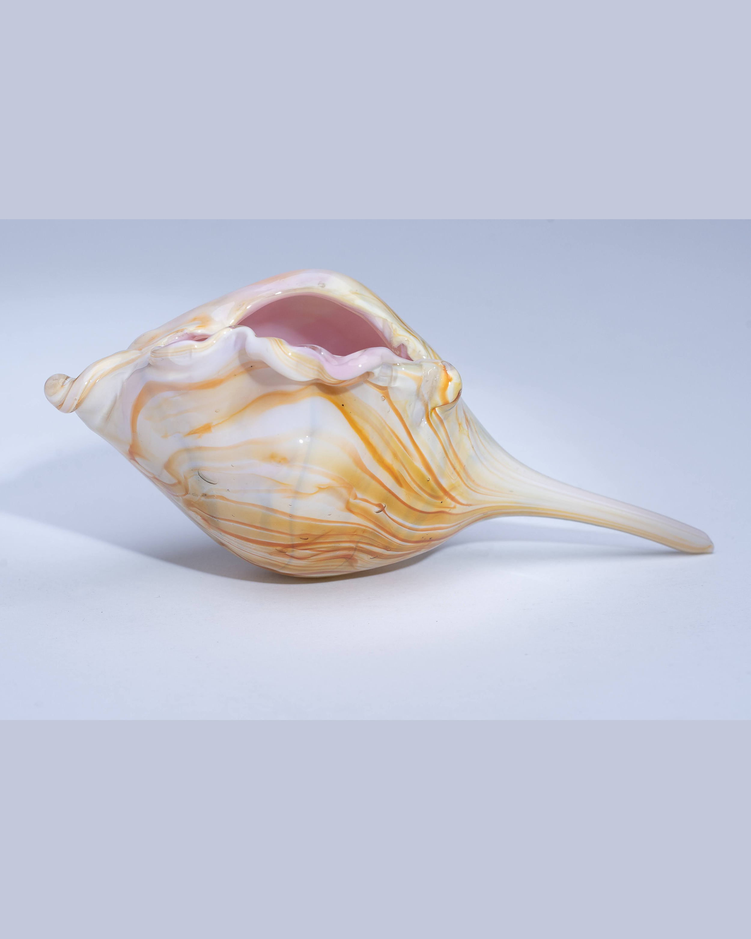Amber Striation Shell