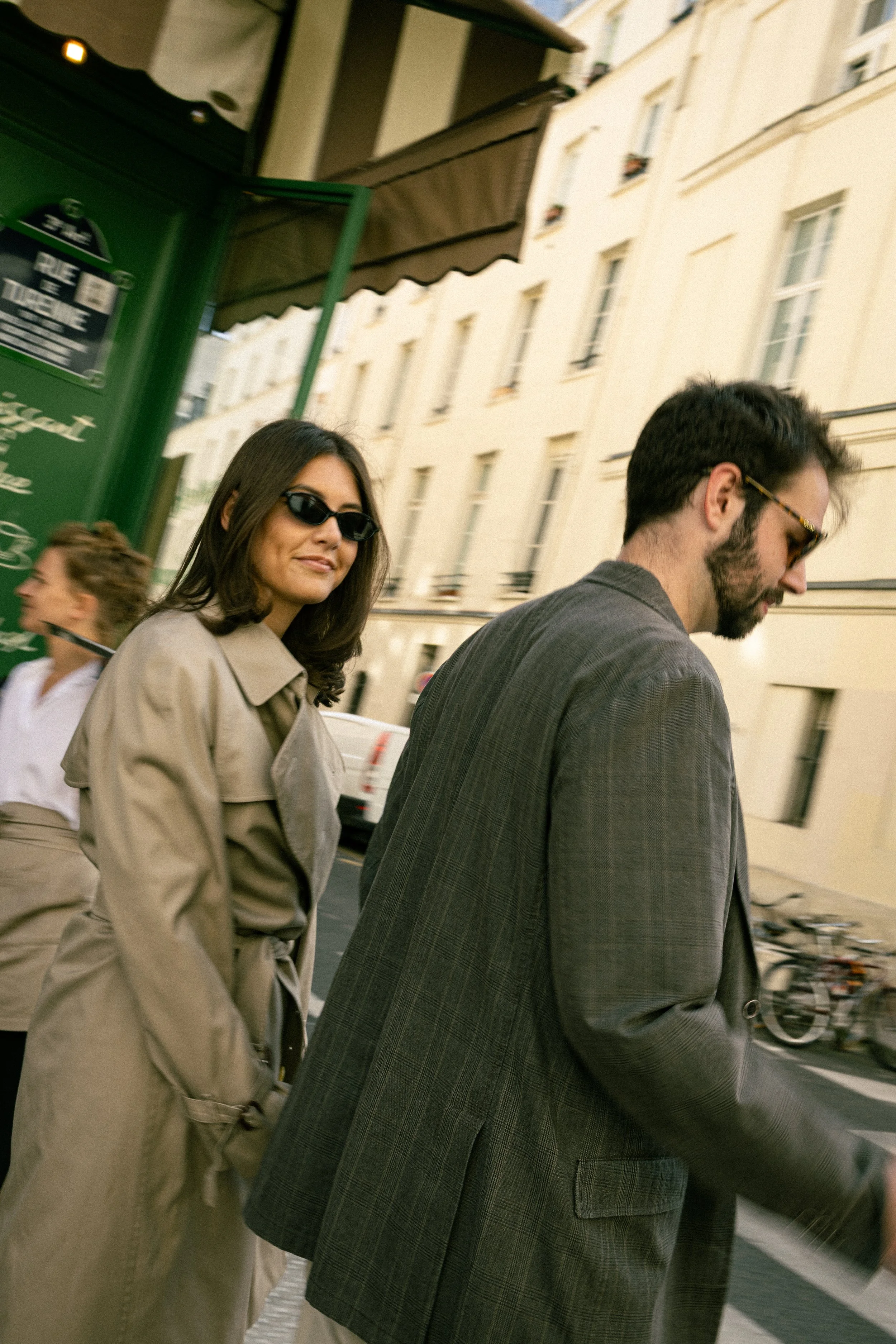 Engagement couples photoshoot in Paris on film and digital. Wedding photography, Europe, destination weddings. Summer film photos. Marais neighborhood. South of France, Italy, Spain wedding photographer. Elopement photographer. Film photographer. 