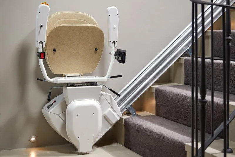 folded-indoor-stairlift-with-landing-thousand-oaks.jpg