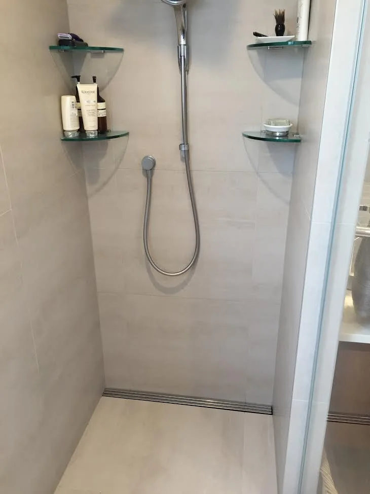Shower 2.jpg