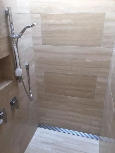 Shower 1.jpg