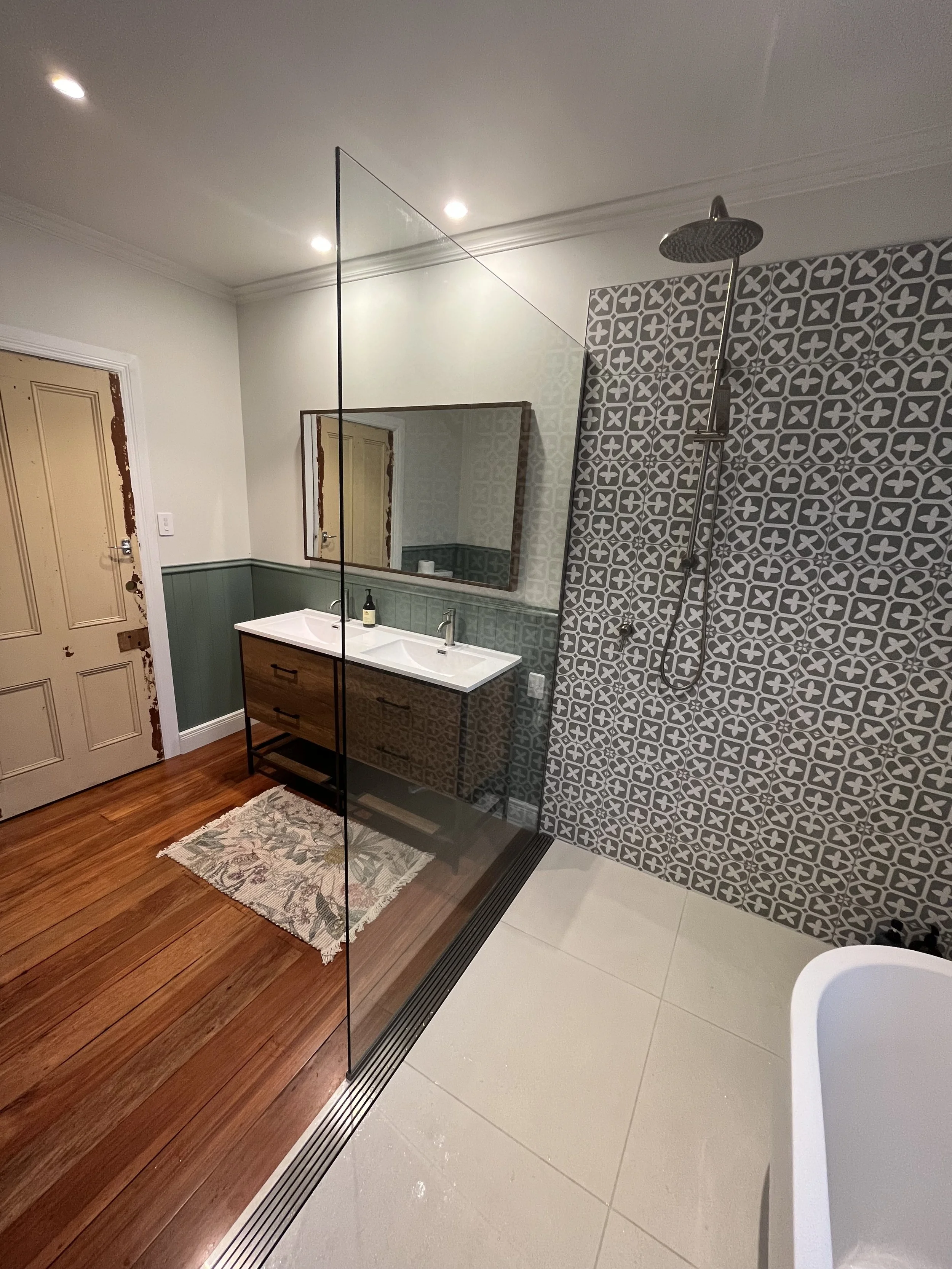 Threshold Shower Channel - grill