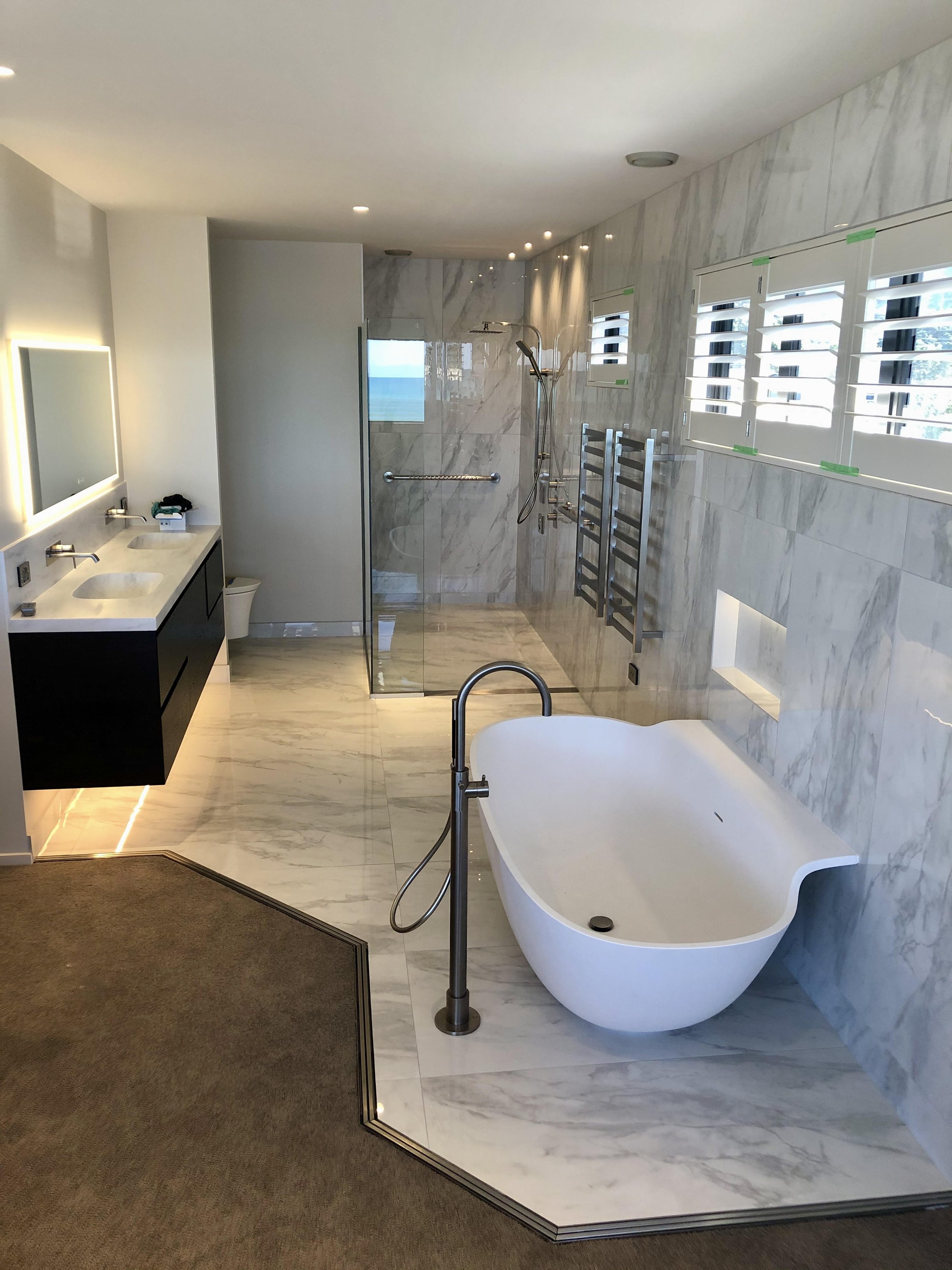 Door Channel custom shape / Open plan space