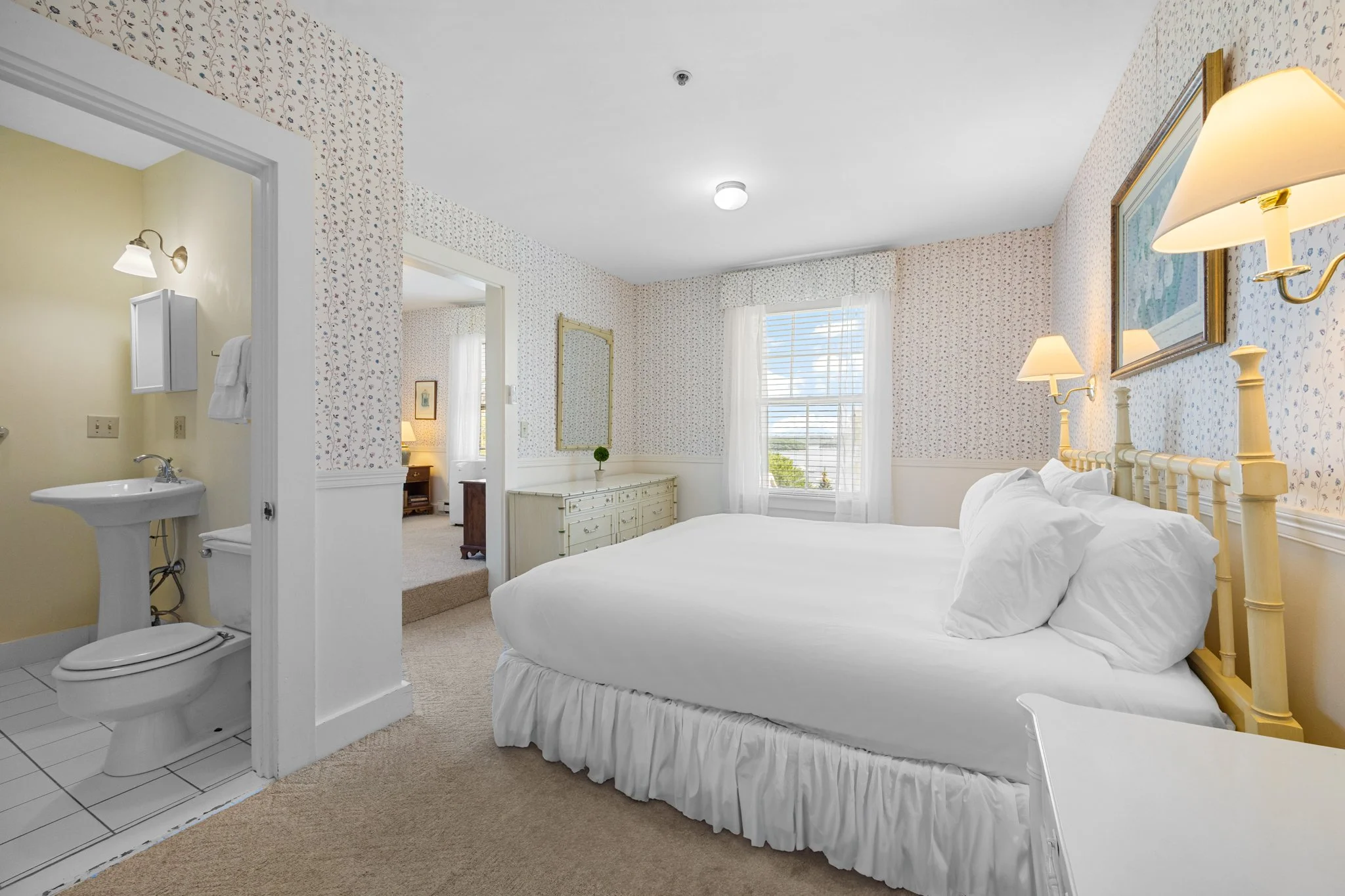 Suite Twenty One