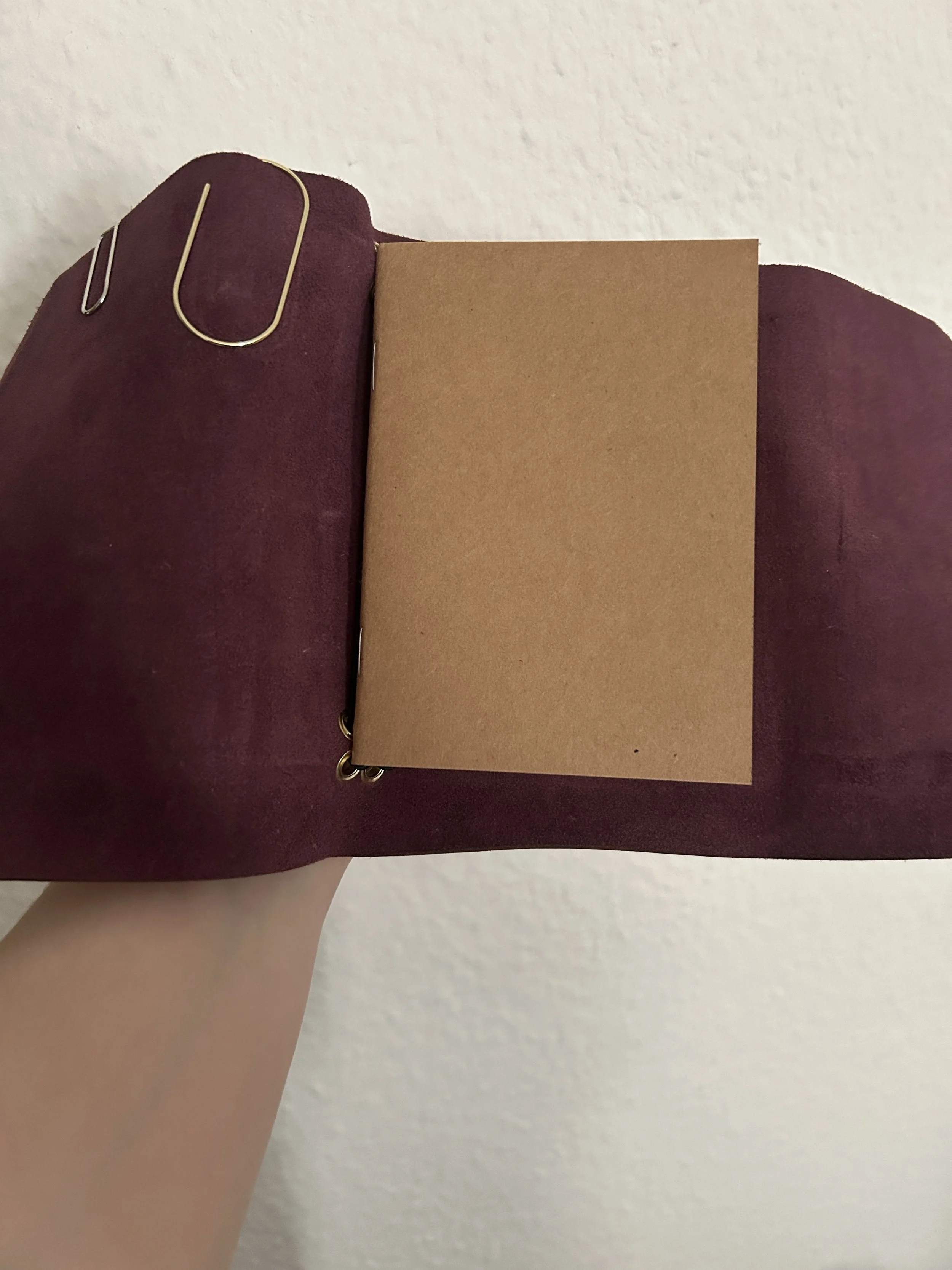 Agenda fatta a mano pelle burgundy 6.JPG