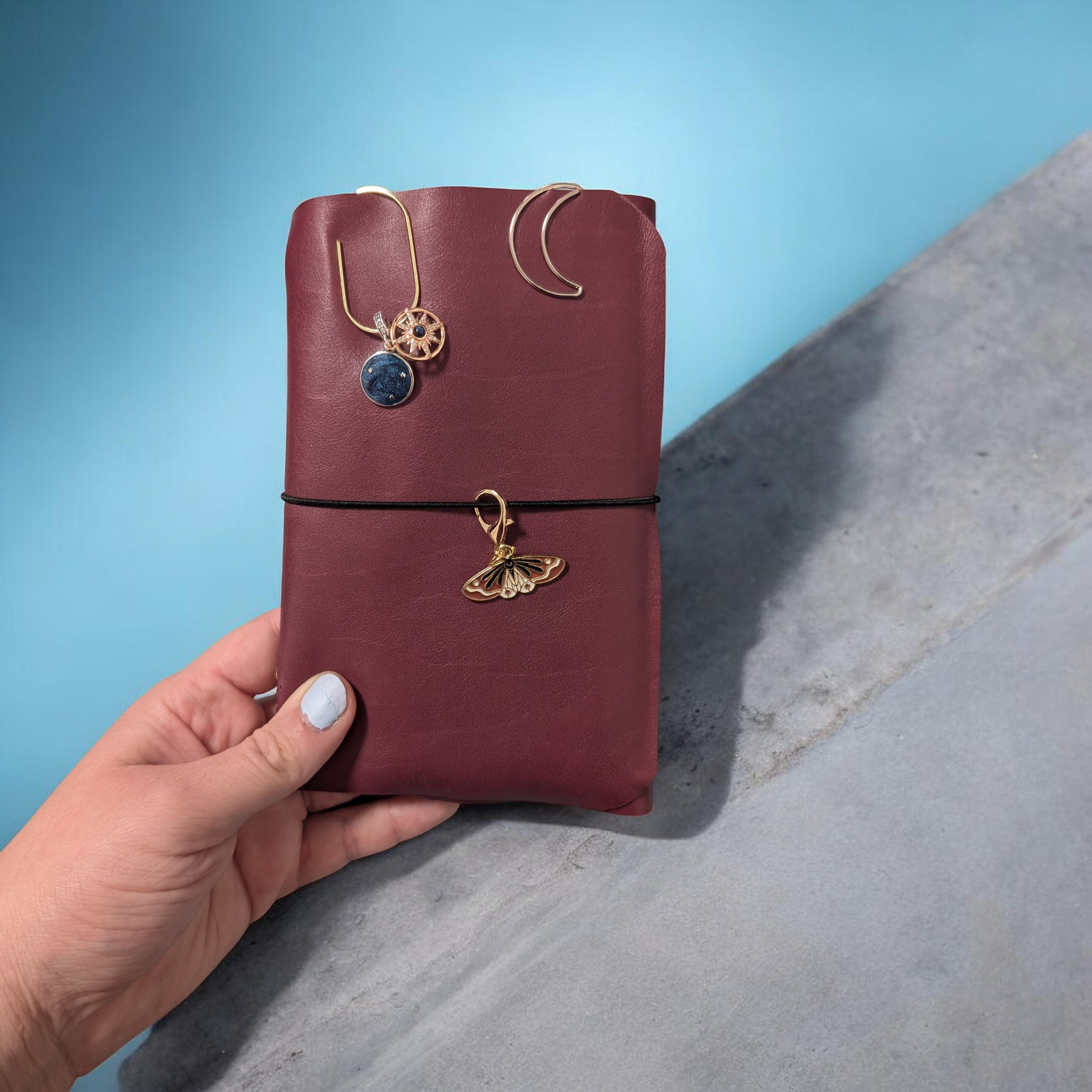 Agenda fatta a mano pelle burgundy 2.png