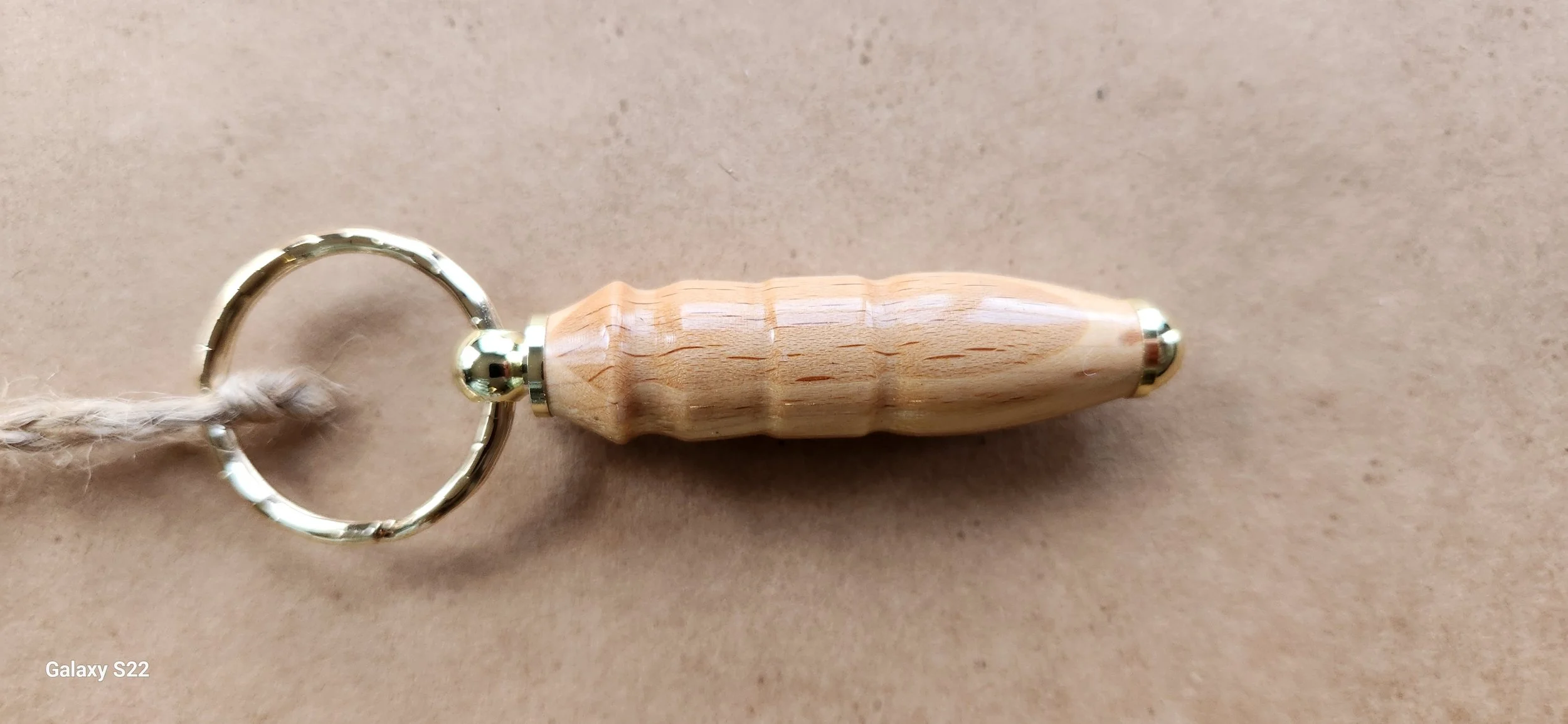 Maple Keyring 2.jpg