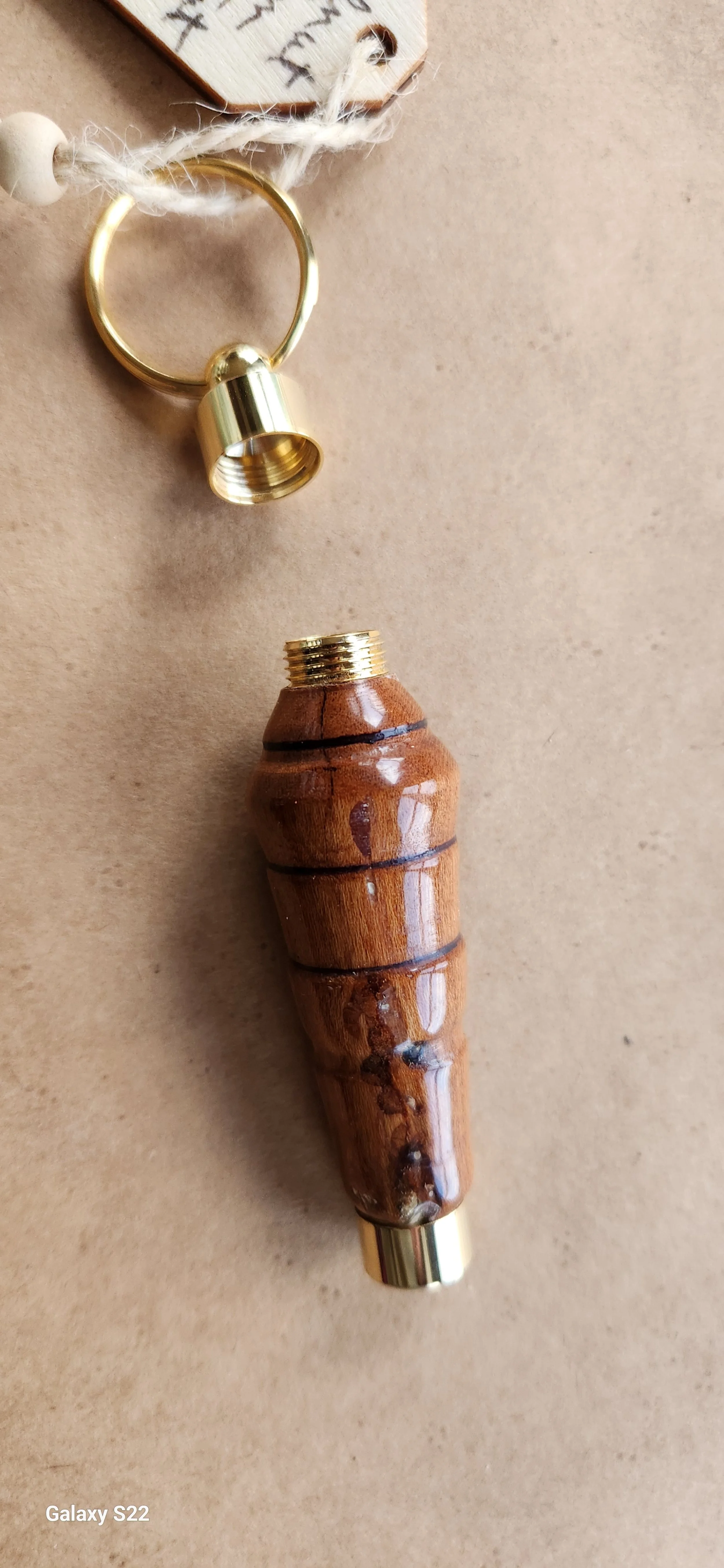 Mahogany Hidden Compartment Keyring