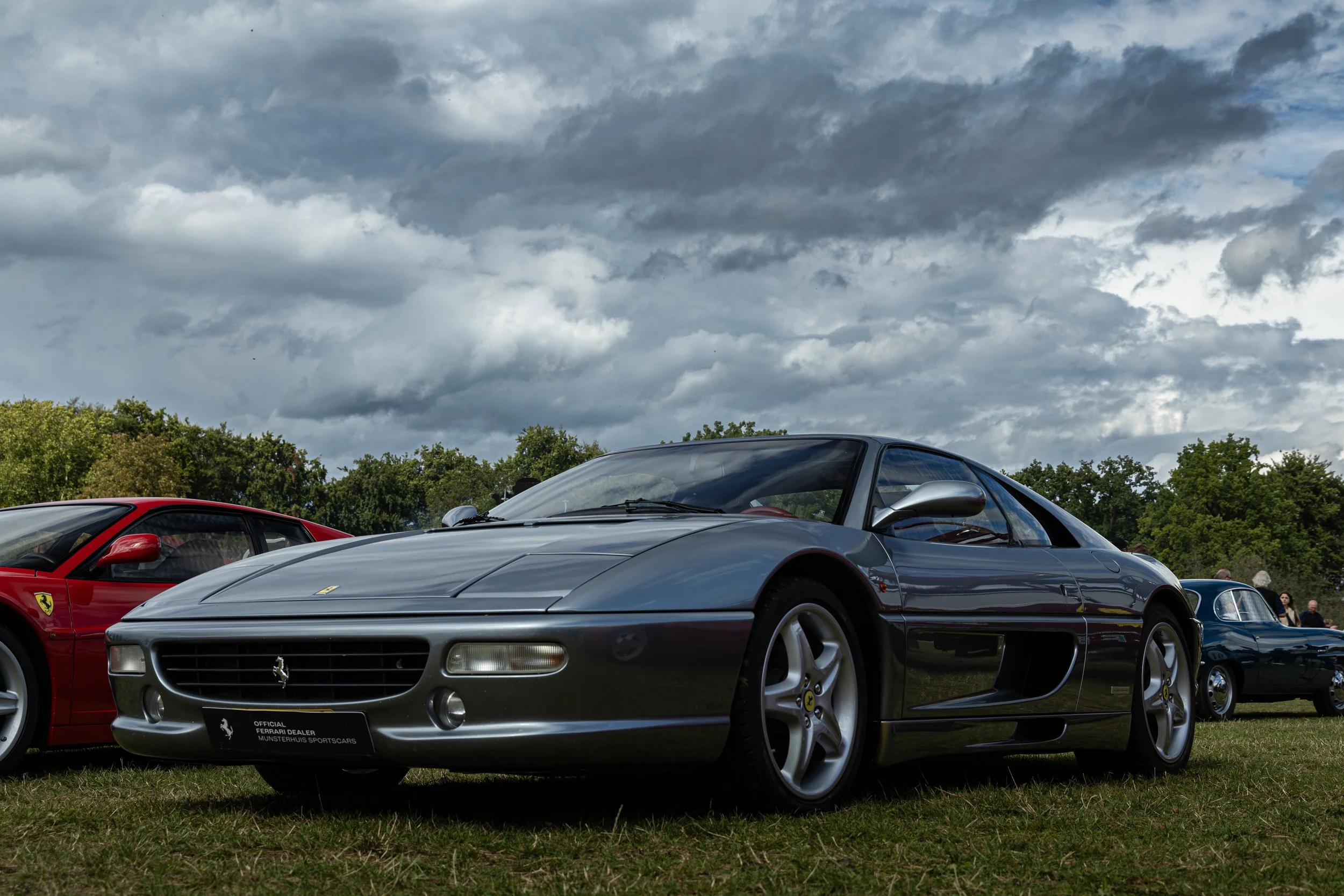A silver Ferrari 355 F1 GTS at Wheels Mariënwaerdt 2025.