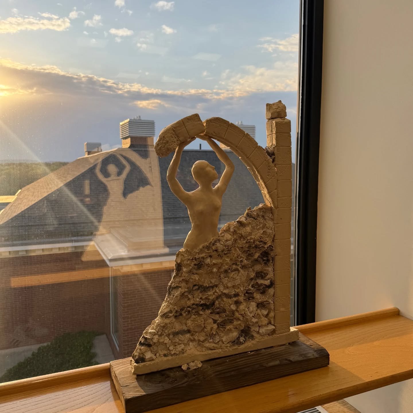 Hey everyone. I am having a reception for my sabbatical show, Layers. 
Friday May 29th, 6:00 to 8:30
Suffield Academy Library 
99 High Street, Suffield CT. 
All are welcome.