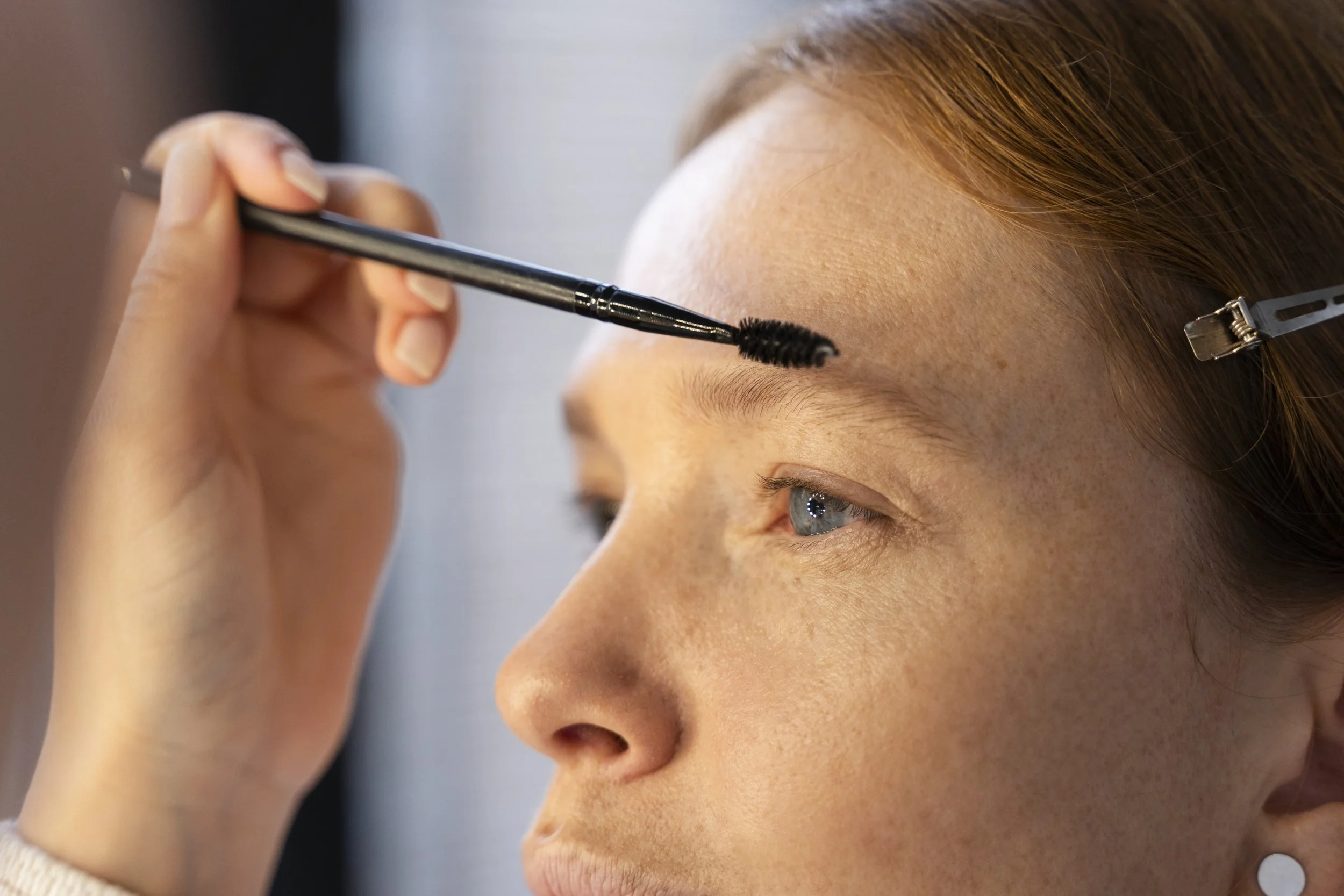 Eyebrow tinting, eyelash tinting, cover grey hair, long-lasting brow color, natural results, professional tinting, beauty spa Chicago, Authentic Skin, facial massage, best facials in Chicago