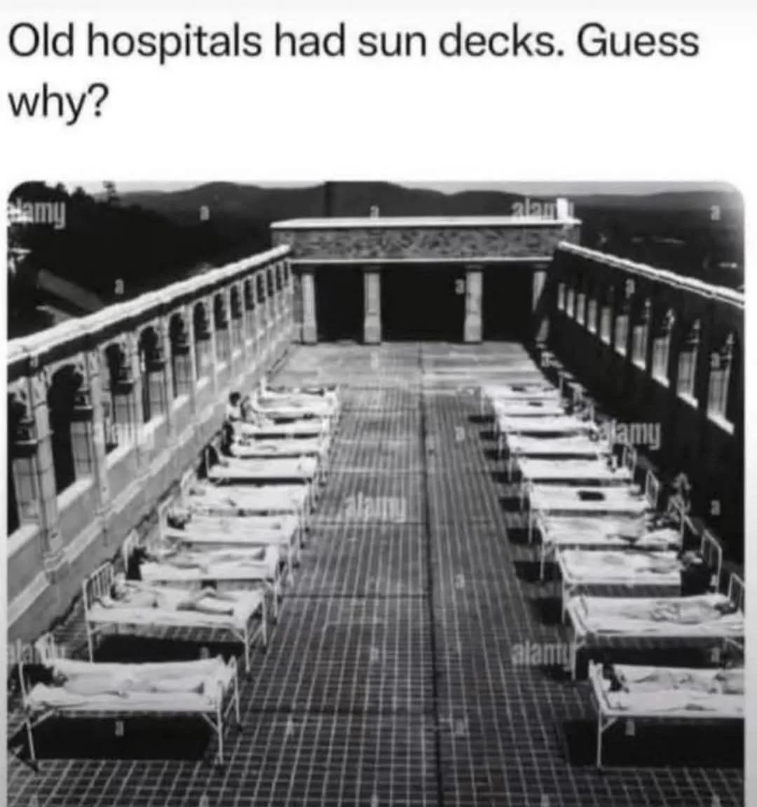 1900s Sun deck in hospital.jpg