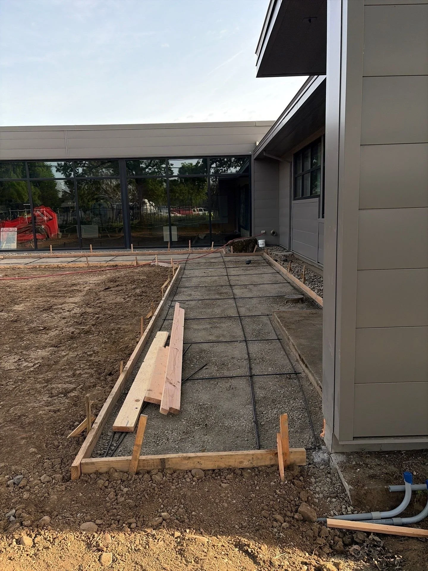 formed-walkway-rebar-grid-building-entry-oregon-military-museum-left-coast-gc.jpg