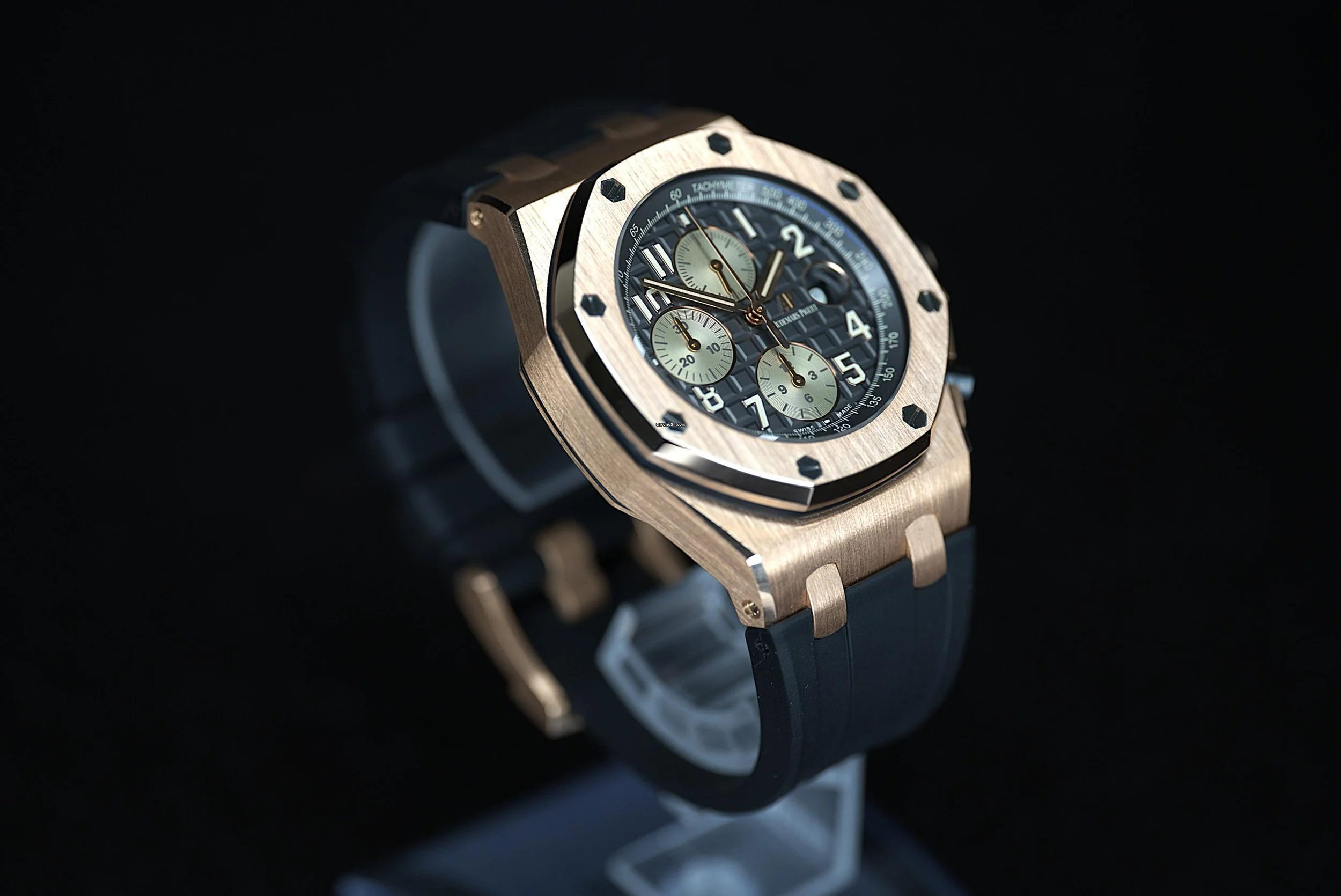 03_Audemars_Piguet_Royal_Oak_Offshore_Chronograph_-_H.jpg