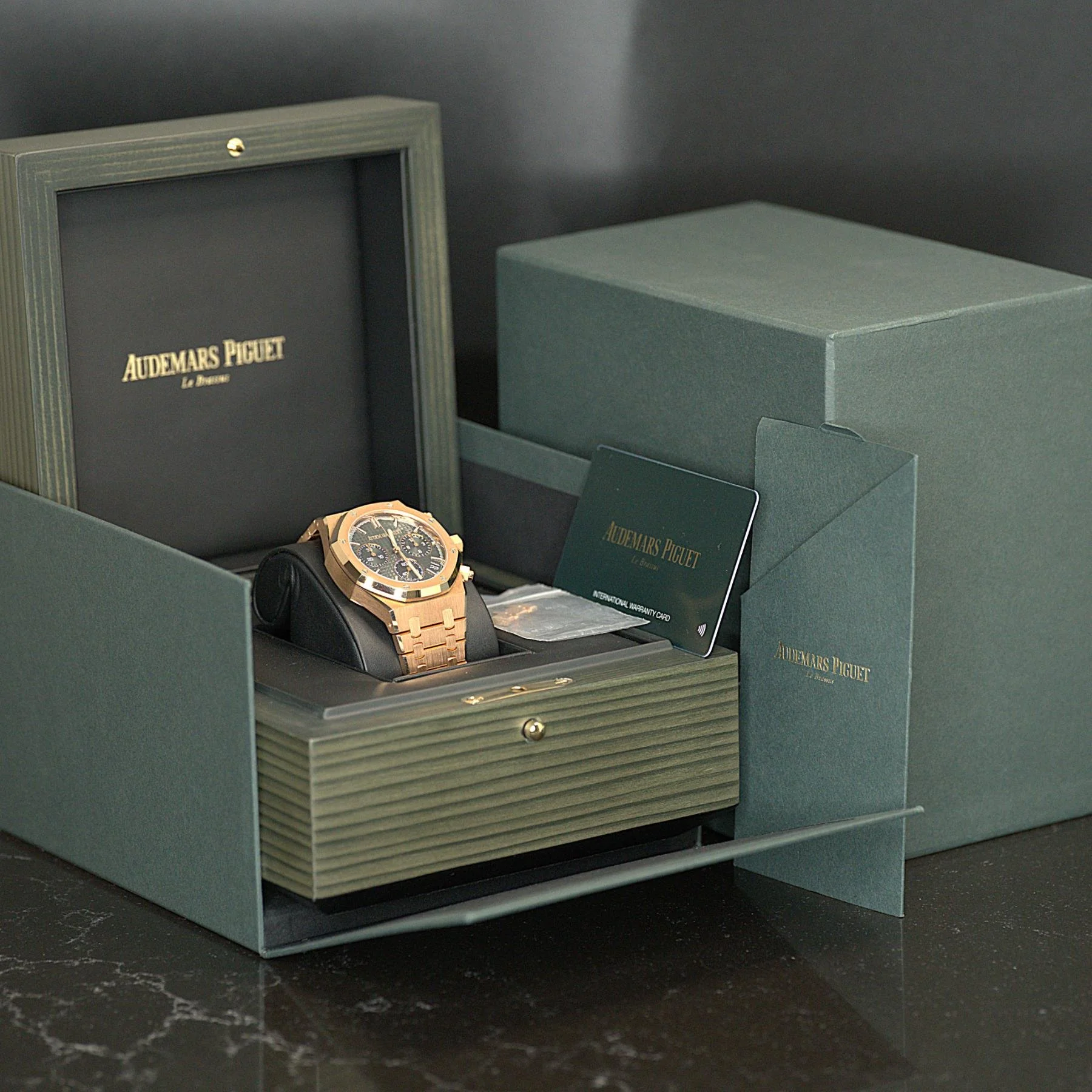 Audemars Piguet Royal Oak Chronograph 50th Anniversary13.jpg