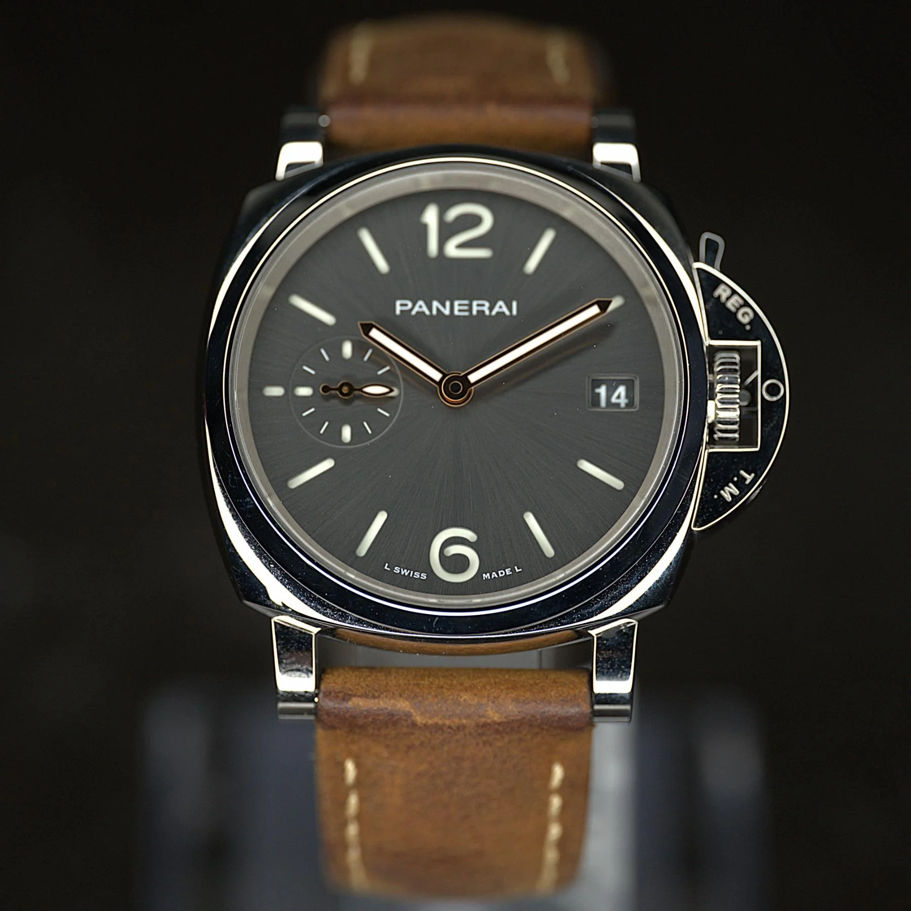 Panerai Luminor2.jpg