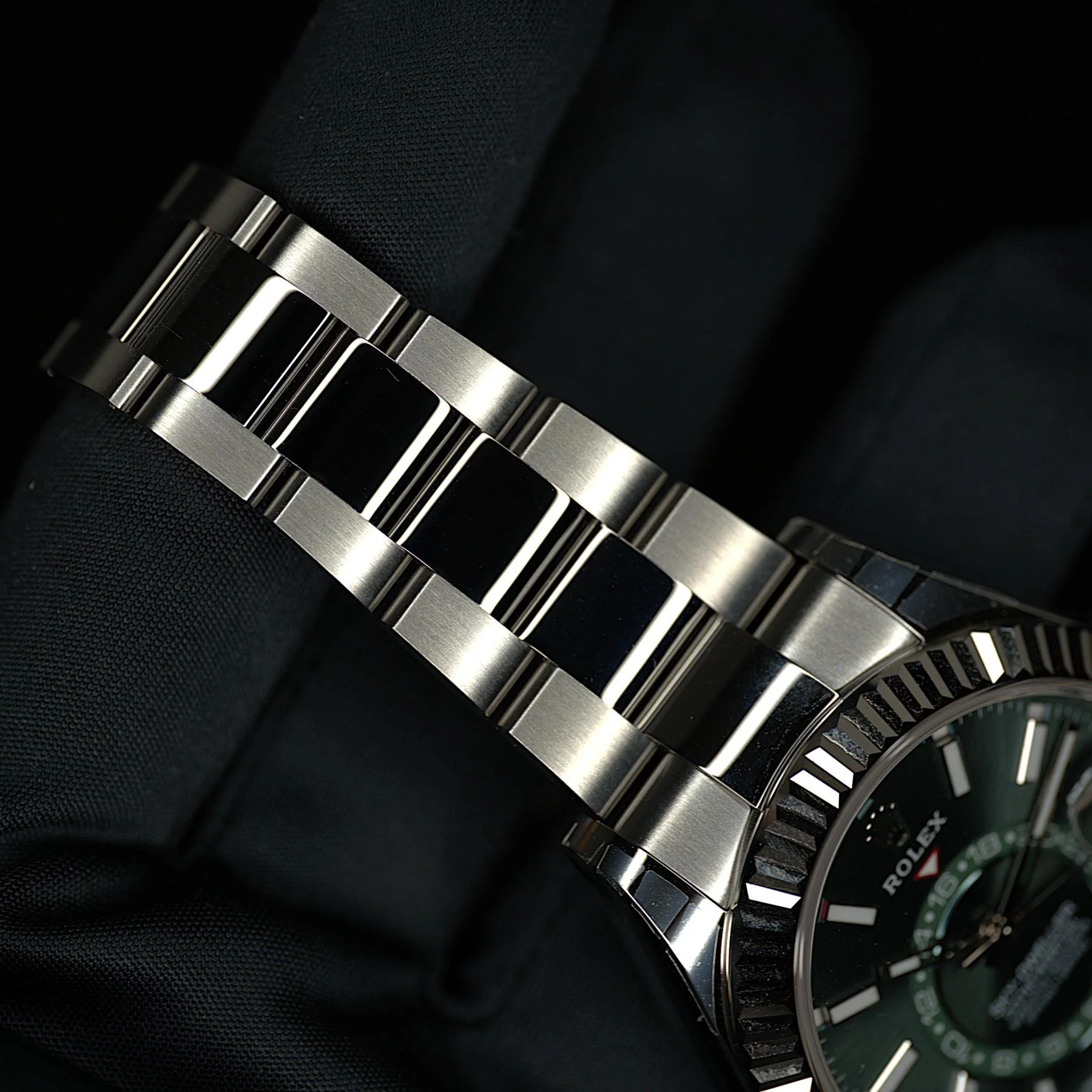 Rolex Sky-Dweller3.jpg