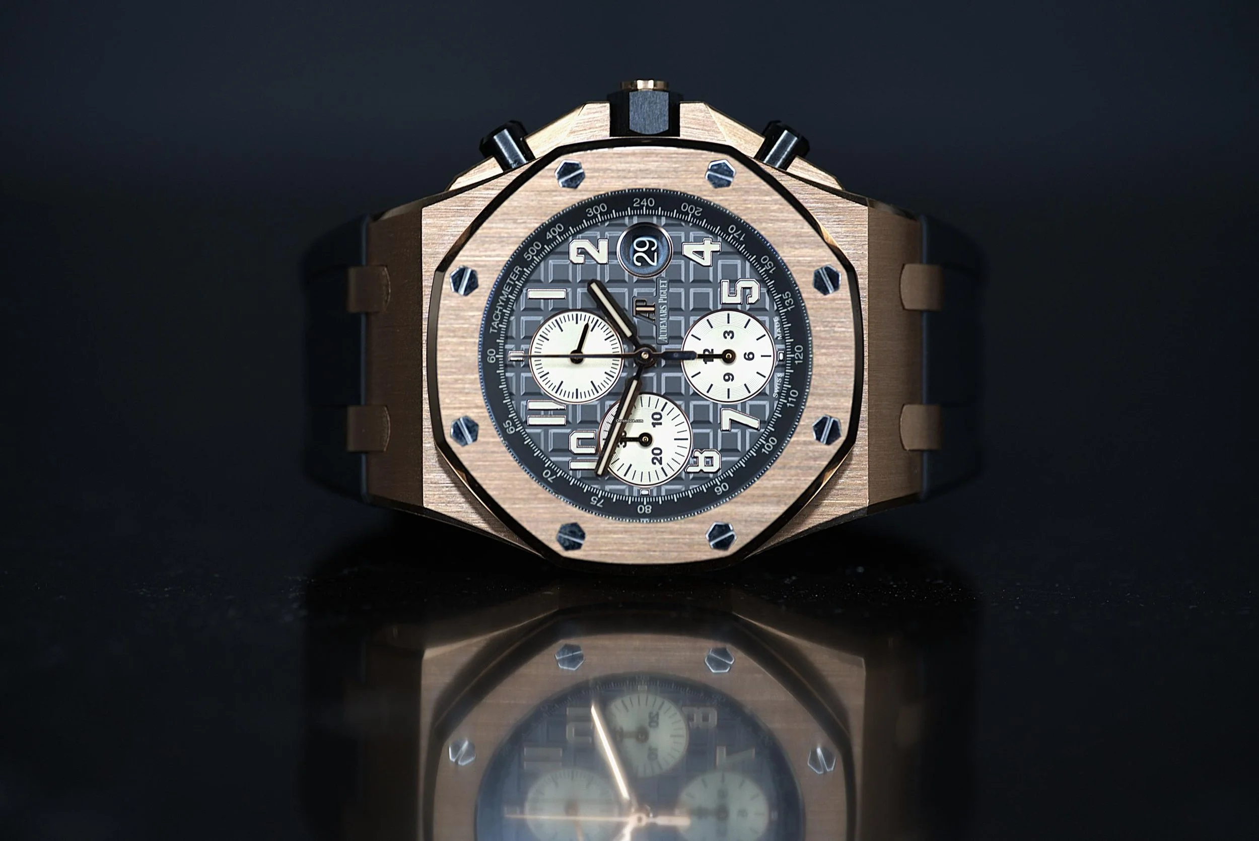 01_Audemars_Piguet_Royal_Oak_Offshore_Chronograph_-_H.jpg