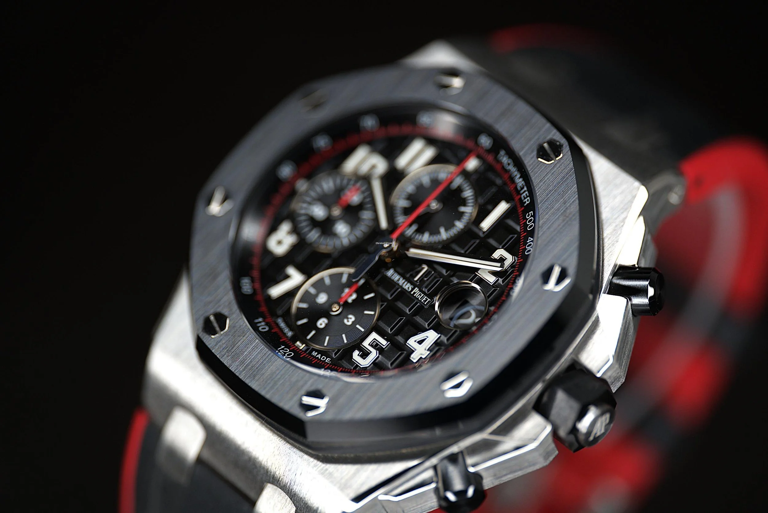 05_Audemars_Piguet_Royal_Oak_Offshore_Chronograph_-_2.jpg