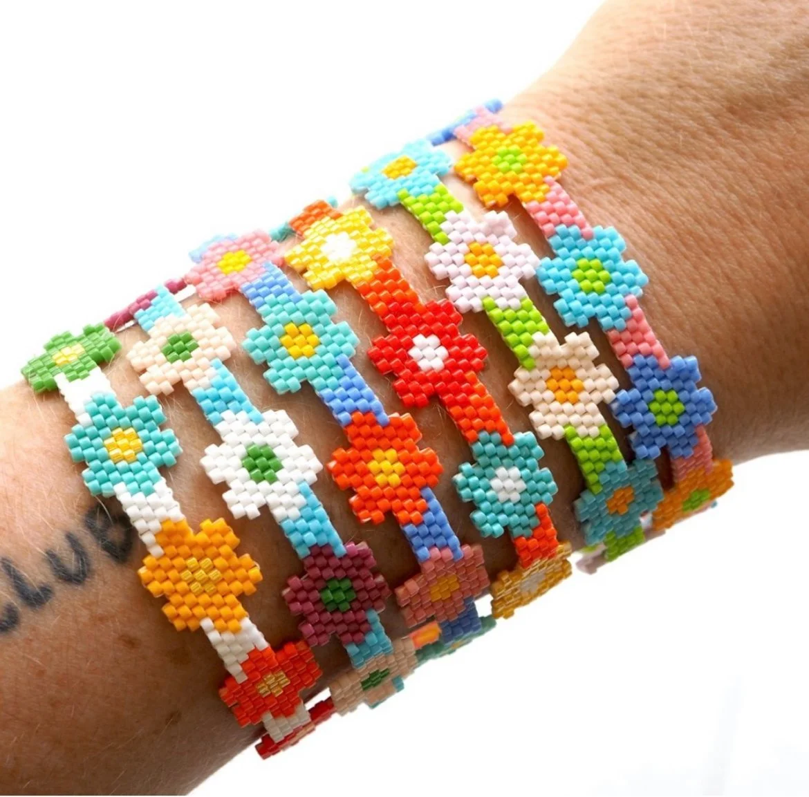 Daisy Stitch Bracelet