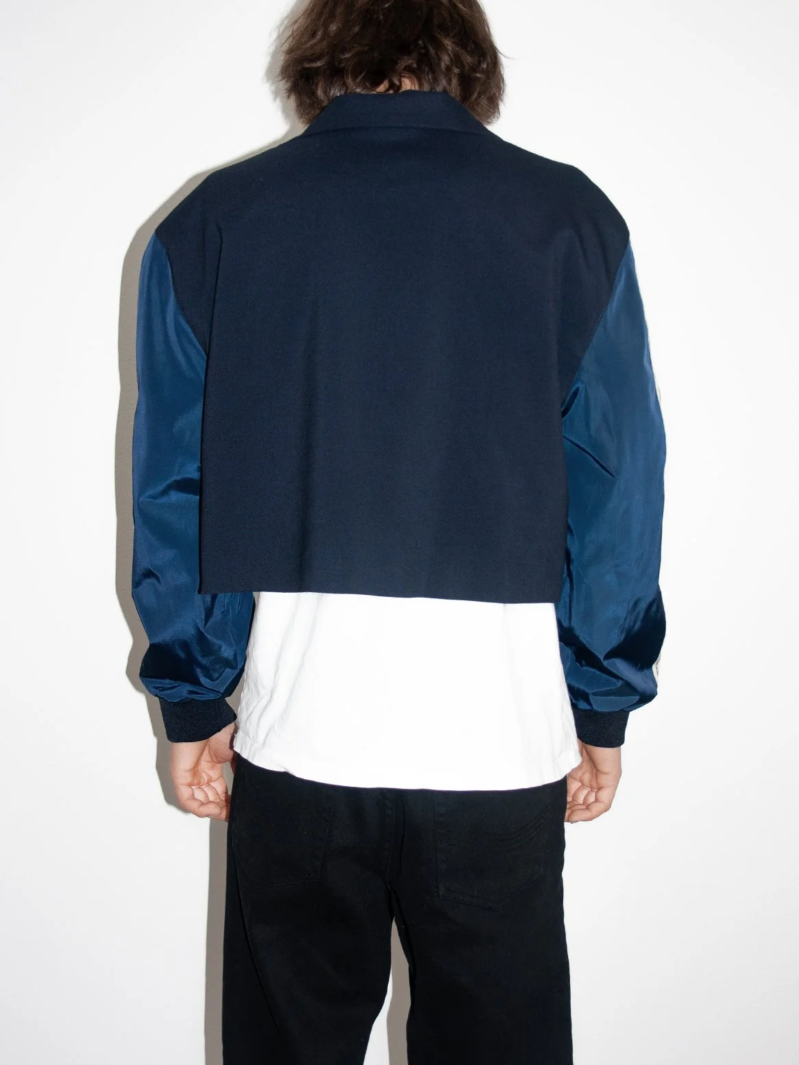 260127_Male_Jacken_01_00_0027_Farbton_Sättigung 1.jpg