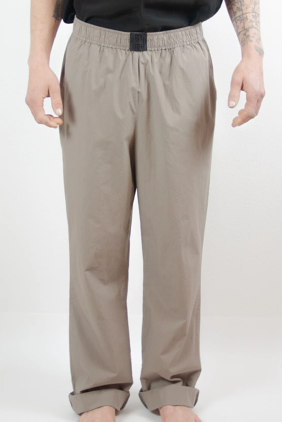 251212_Male_Hose_02_01.jpg
