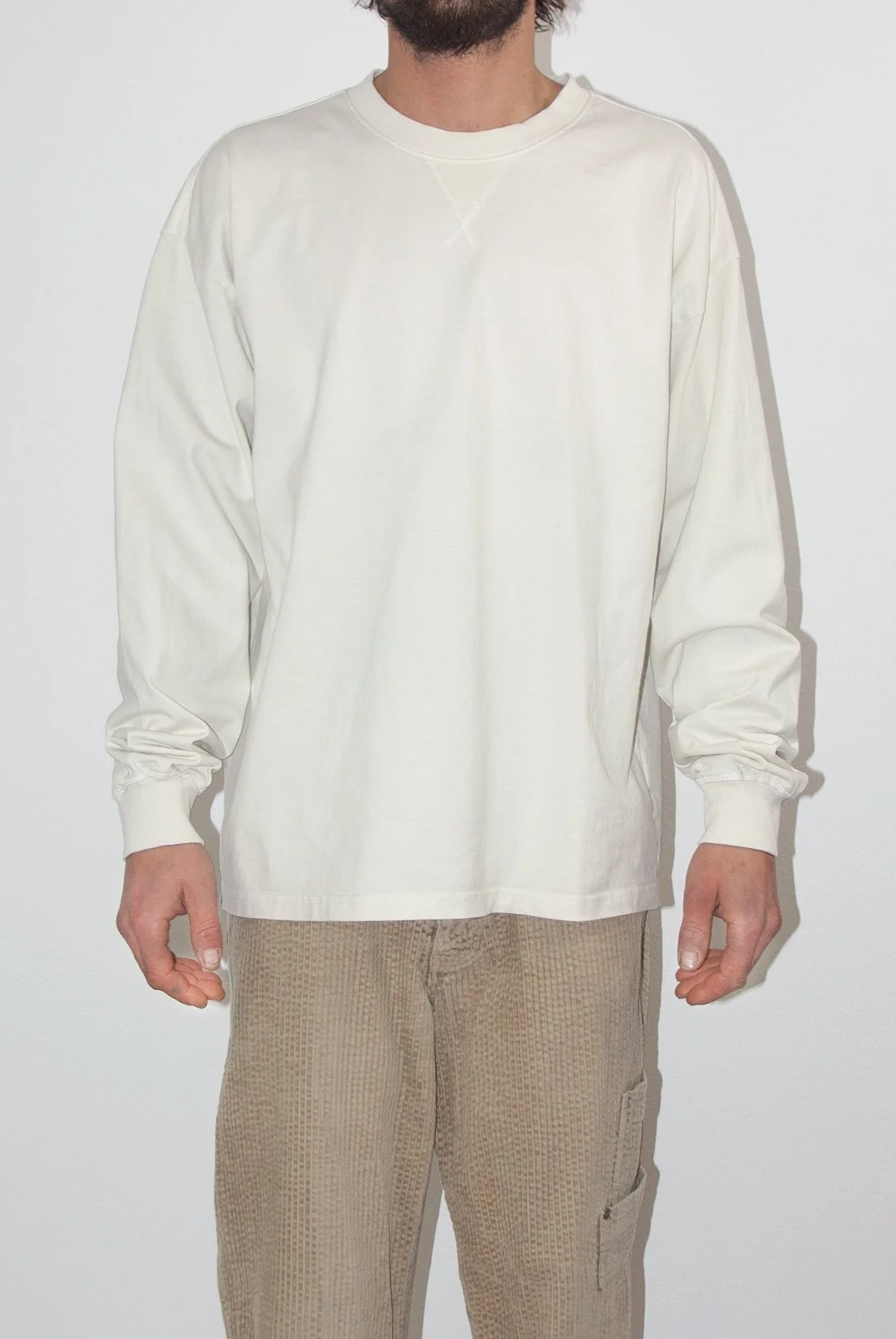 251212_Male_Shirt_01_01.jpg
