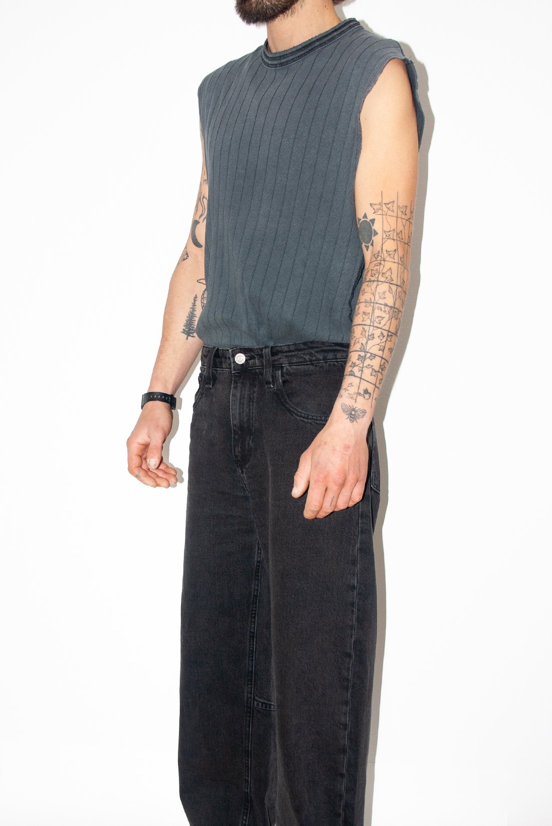 251208_Male_top02_02.jpg