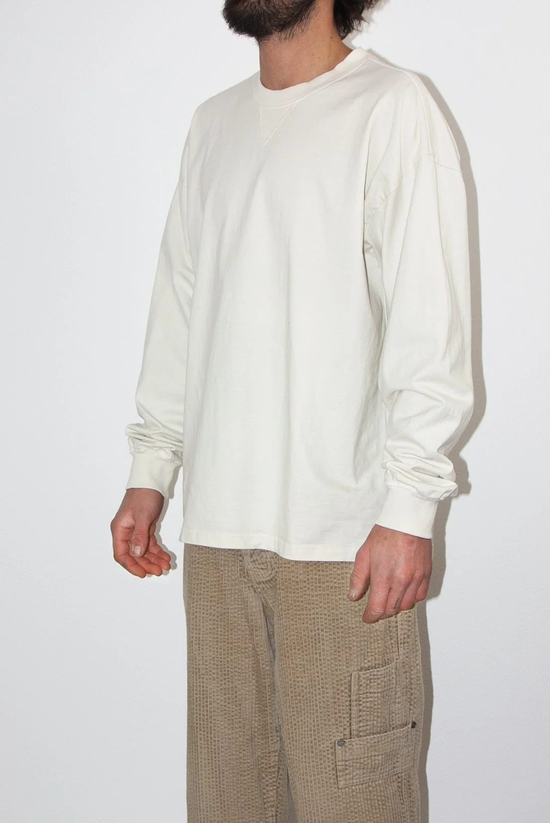 251212_Male_Shirt_01_02.jpg