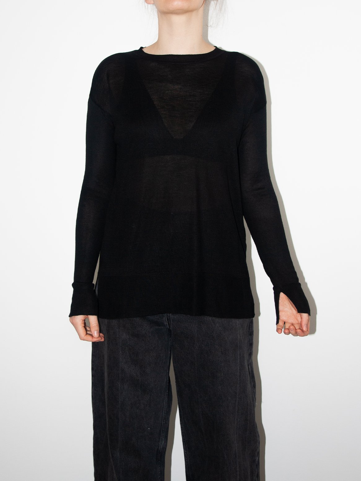 Strickpullover mit seitlichen Schlitzen