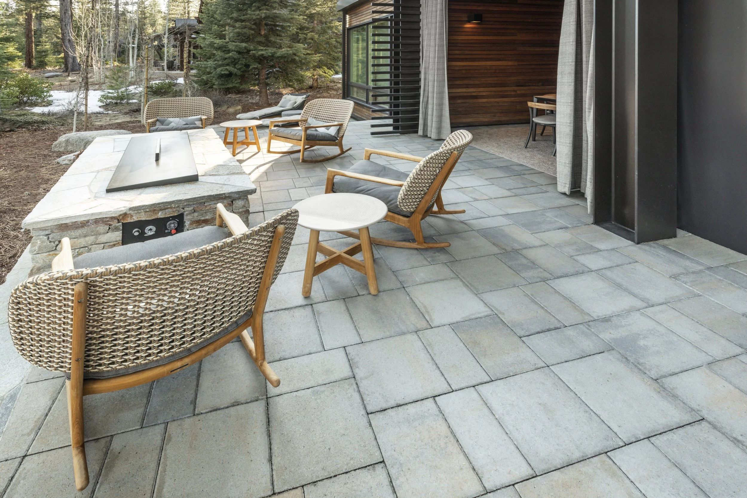 Outdoor living mountain modern style in Martis Camp in Truckee, CA.