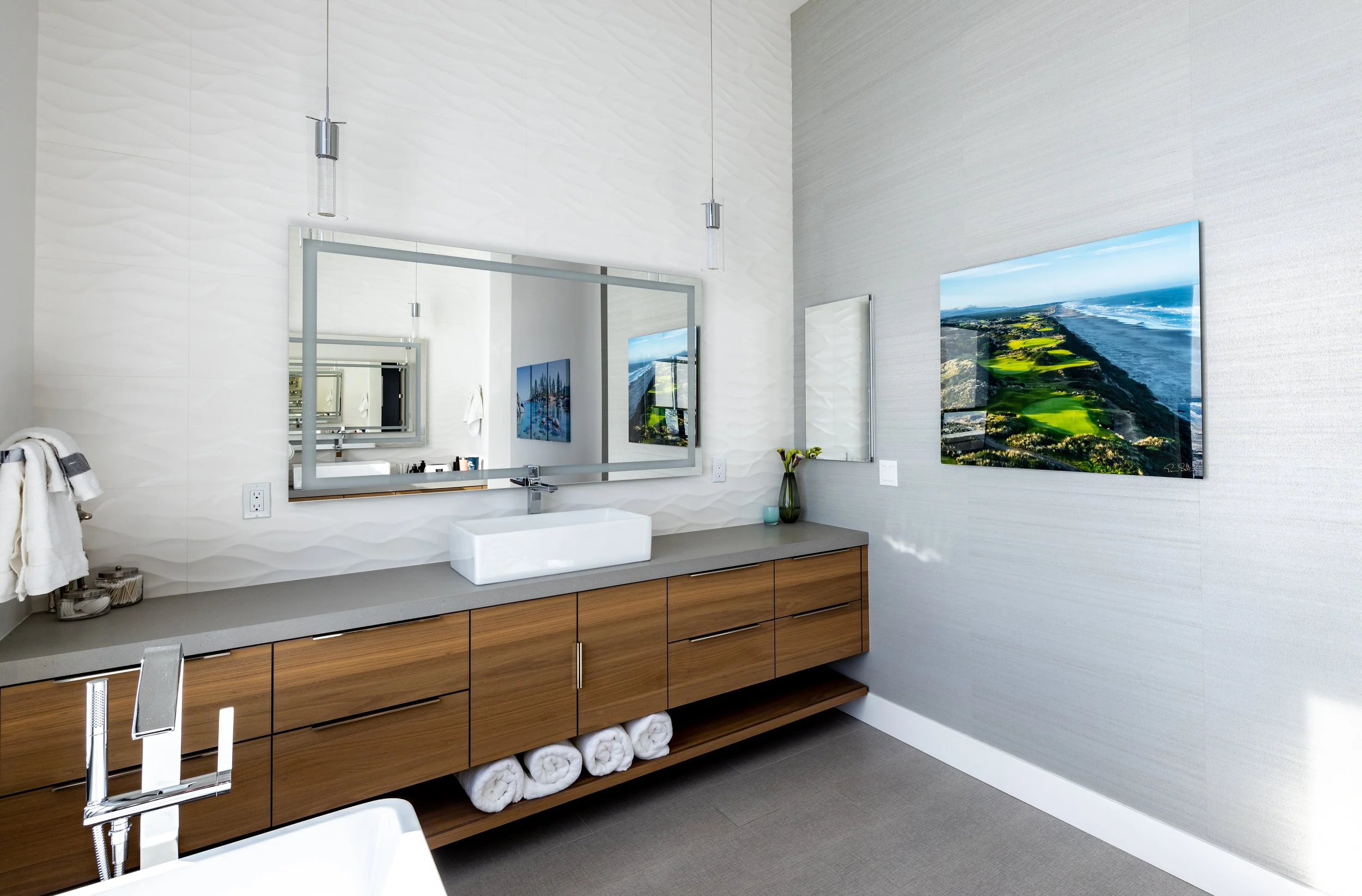 Chalk Ridge an award-winning European modern home located in Reno, Nevada.