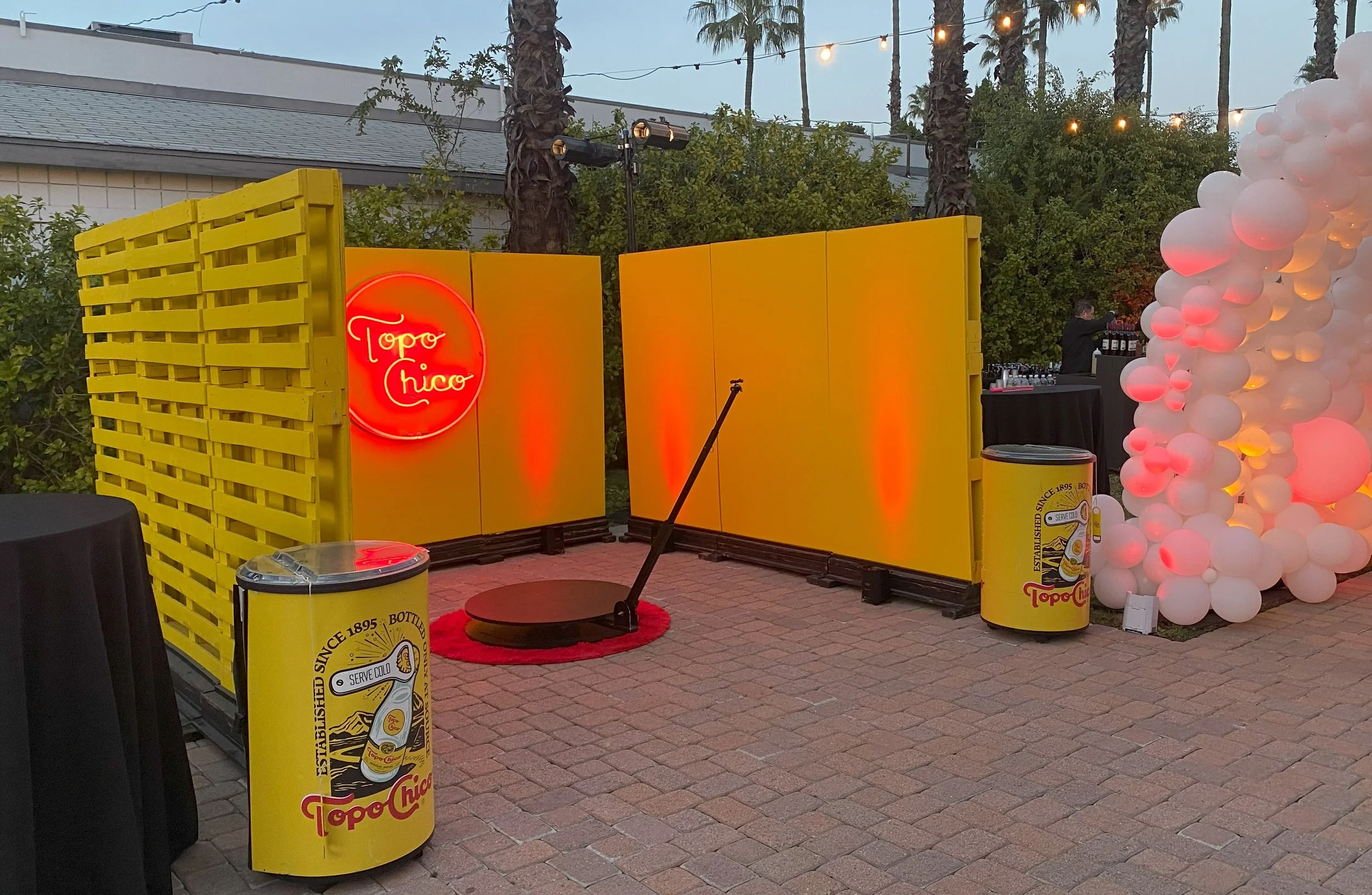 Topo 360 photo booth 4.jpg