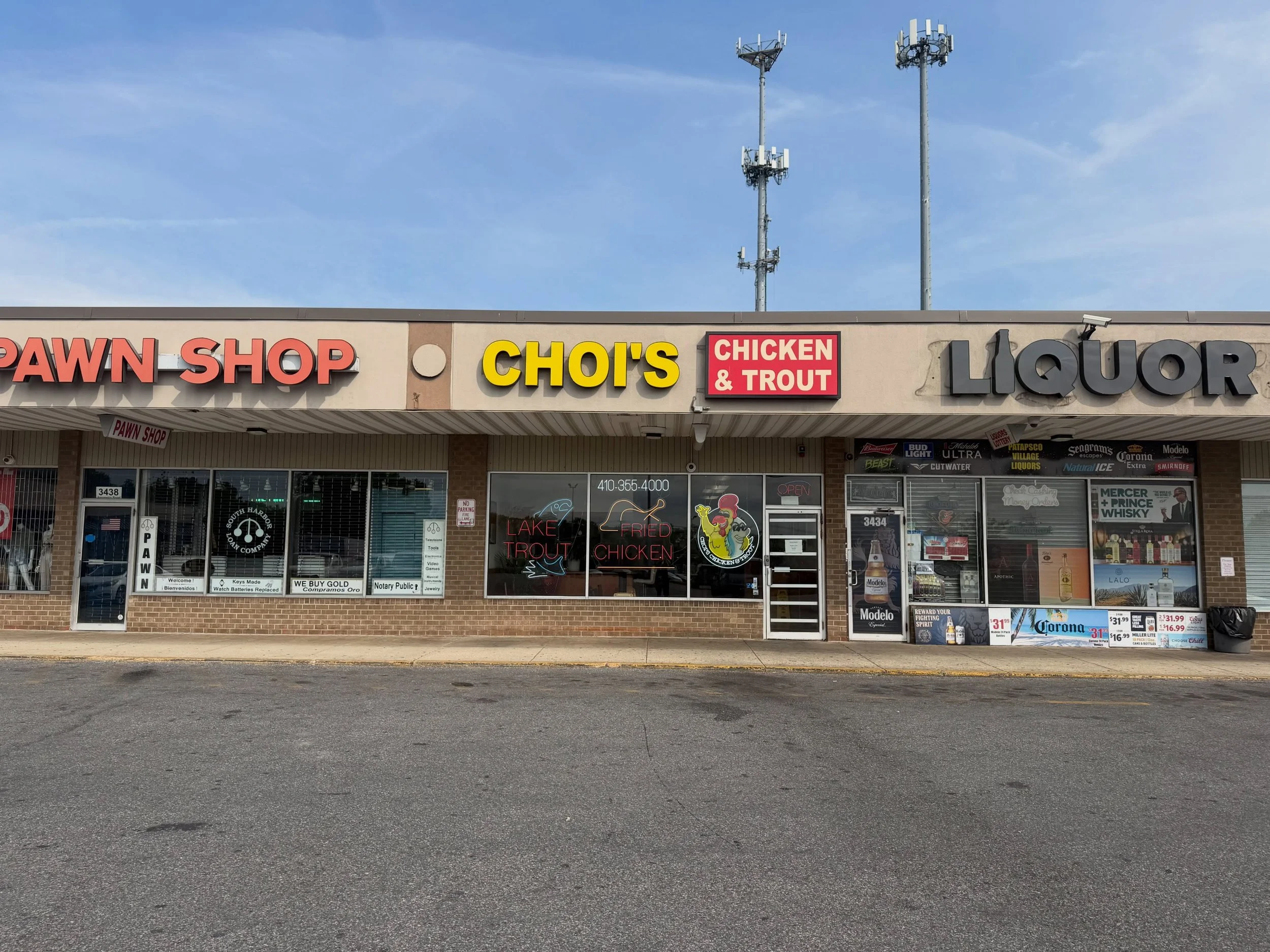 DC Mini participants that post a picture in front of this store can pick up a free #choischicken t-shirt at the command center this weekend, August 7-9.  Only while supplies last

Valid while supplies last.