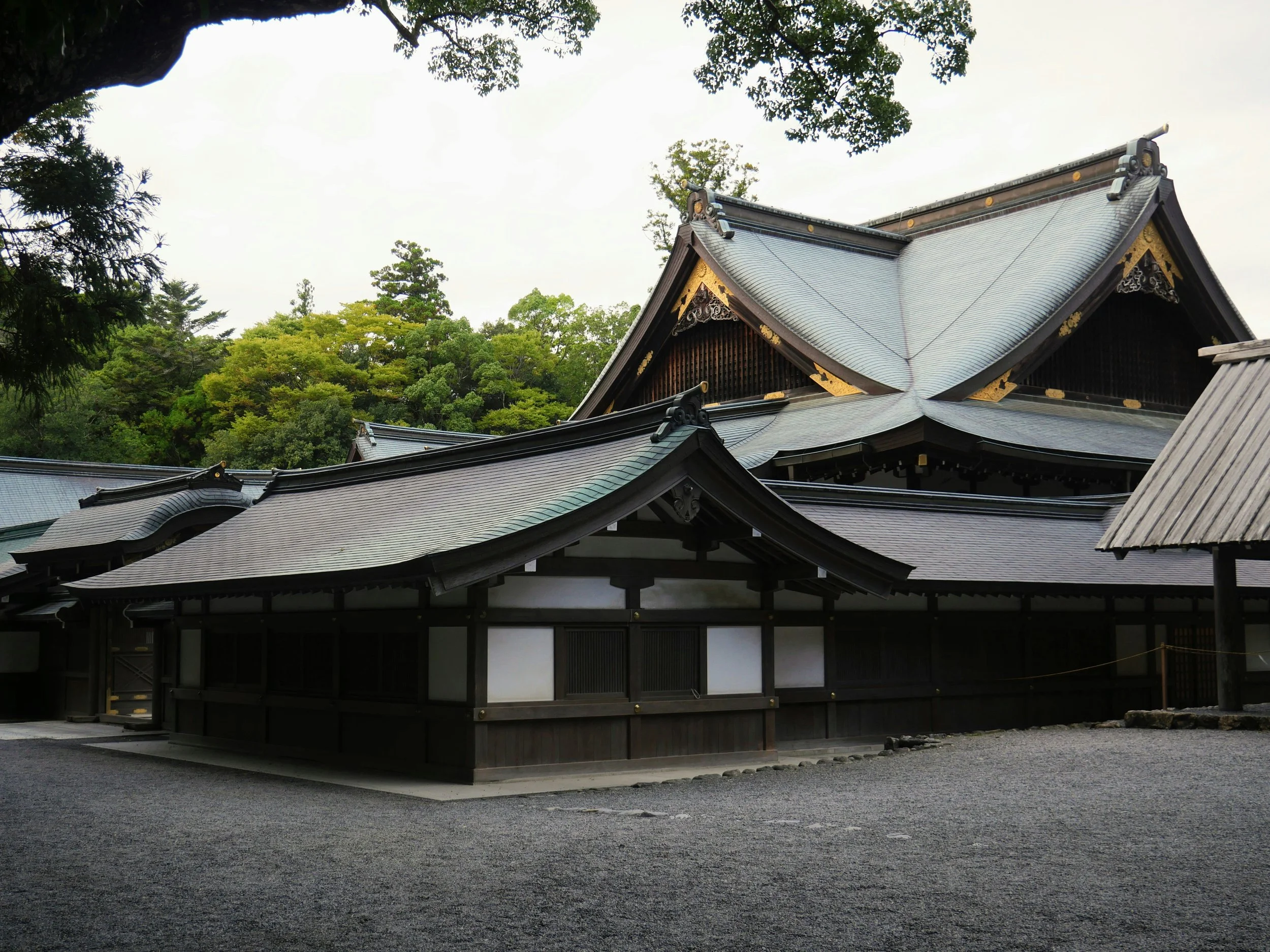 Lessons from Japanese Traditions: STEAM Insights for Purposeful Business Travel