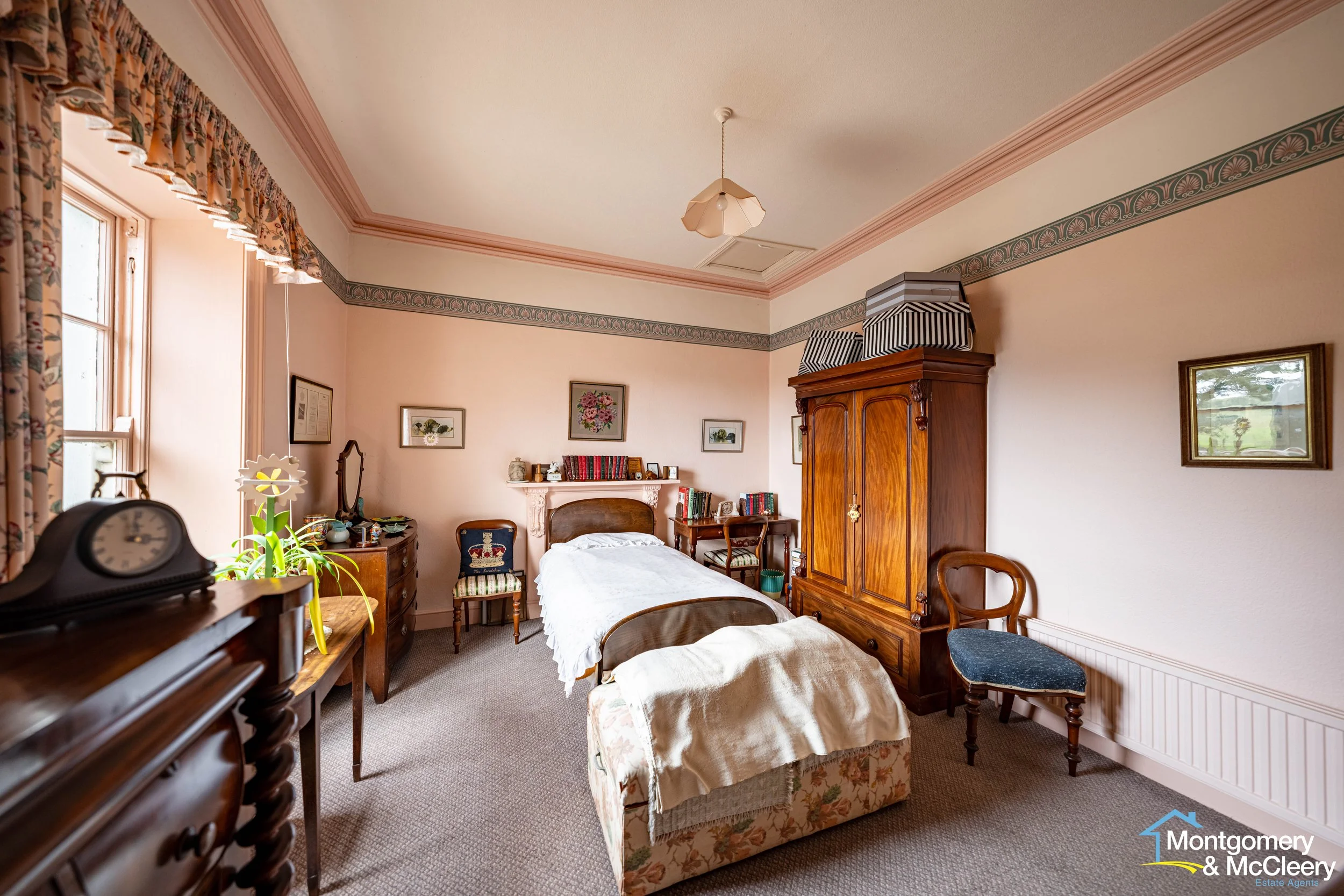 7R505797-HDR.jpg